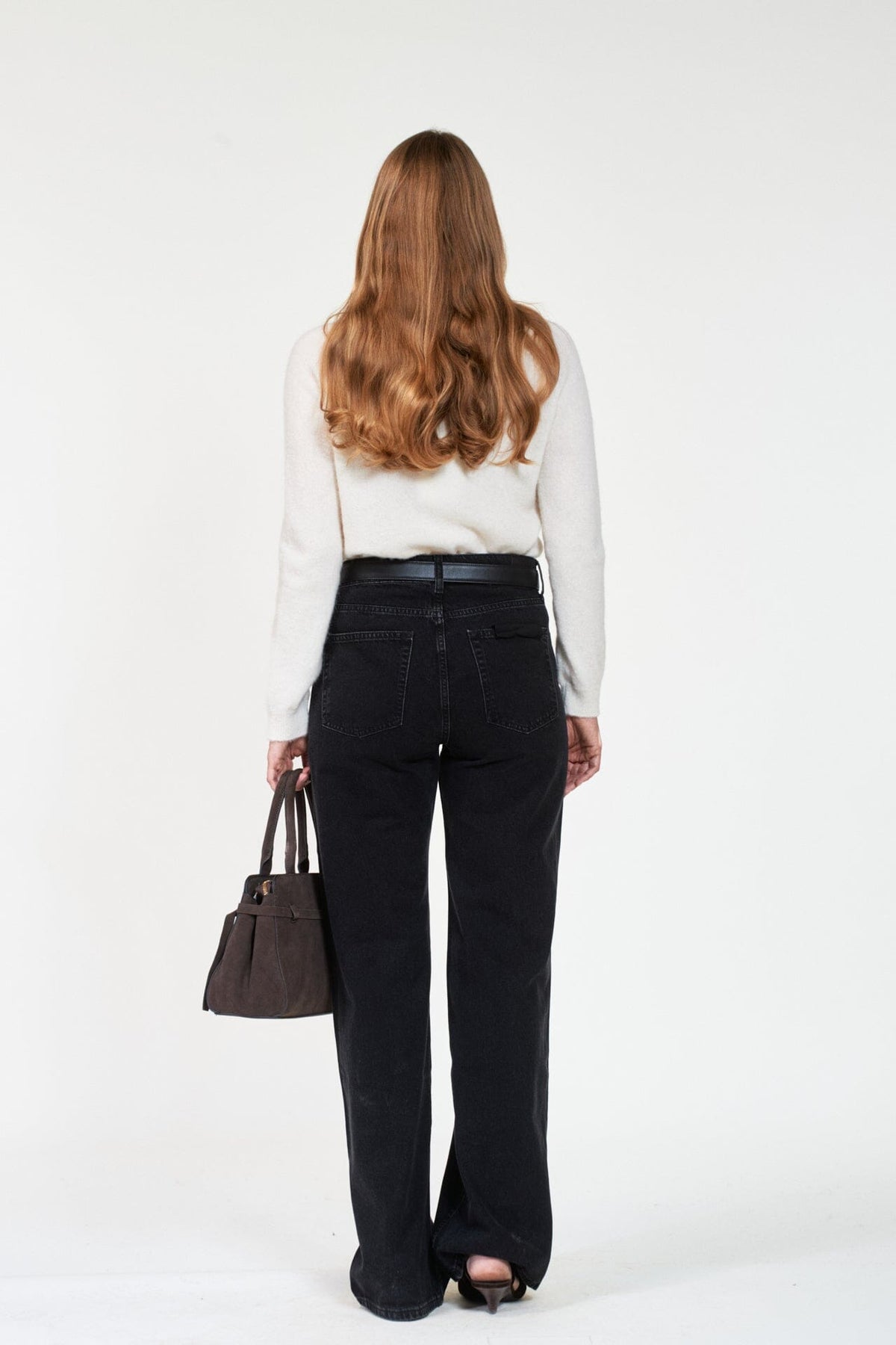 ArnieSays: MIA Offwhite Genser