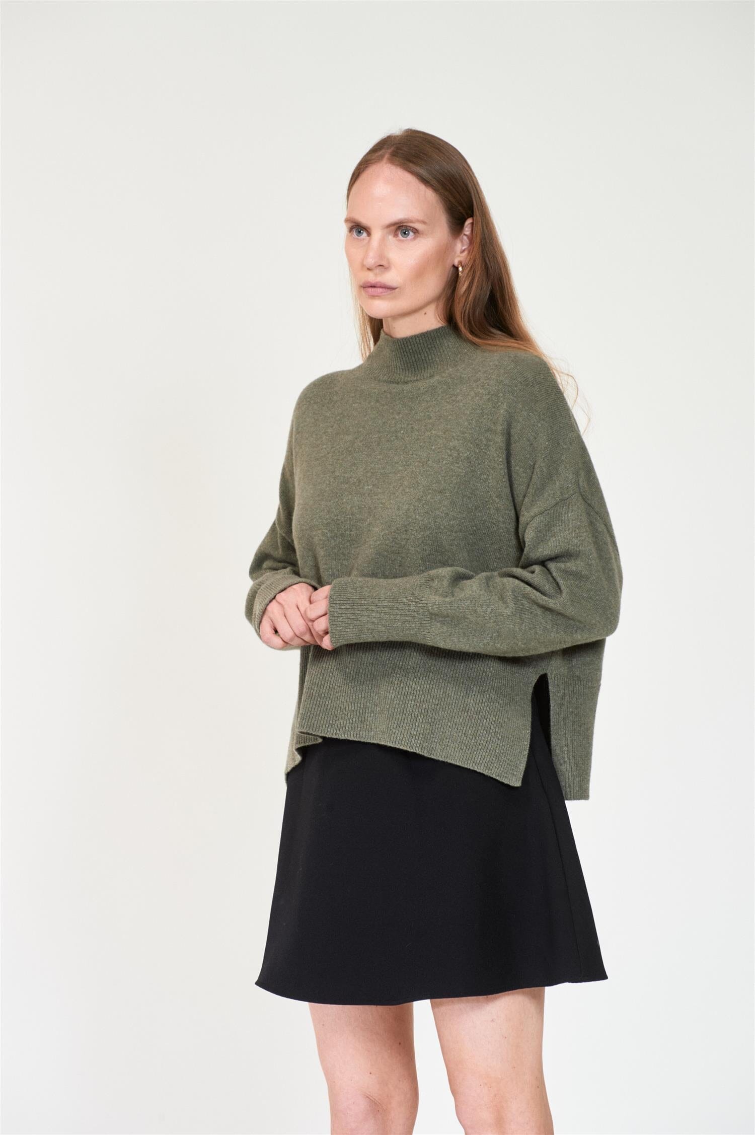 ArnieSays: Mandy Dusty Green Melange Genser