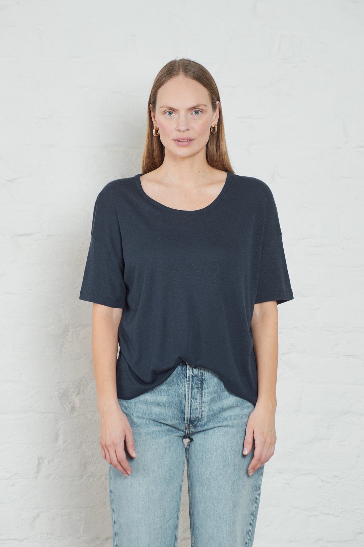 ArnieSays: Monet Linen Dk Navy T-shirt