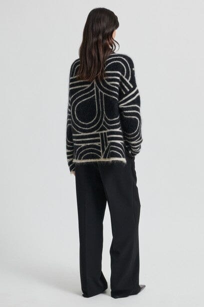 Second Female Signa Knit T-Neck Black Genser