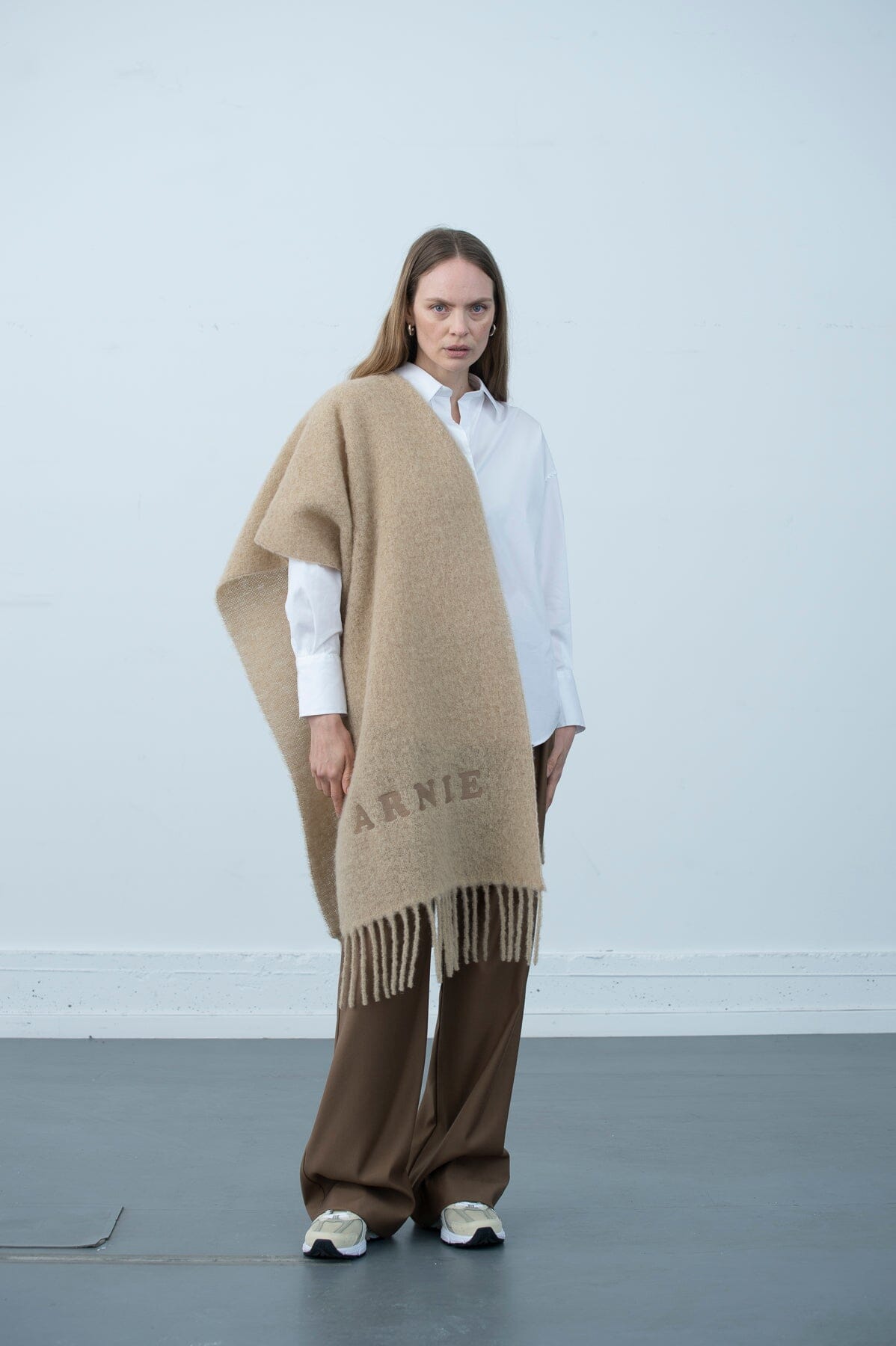 ArnieSays: Otto Embroidery Camel Tilbehør