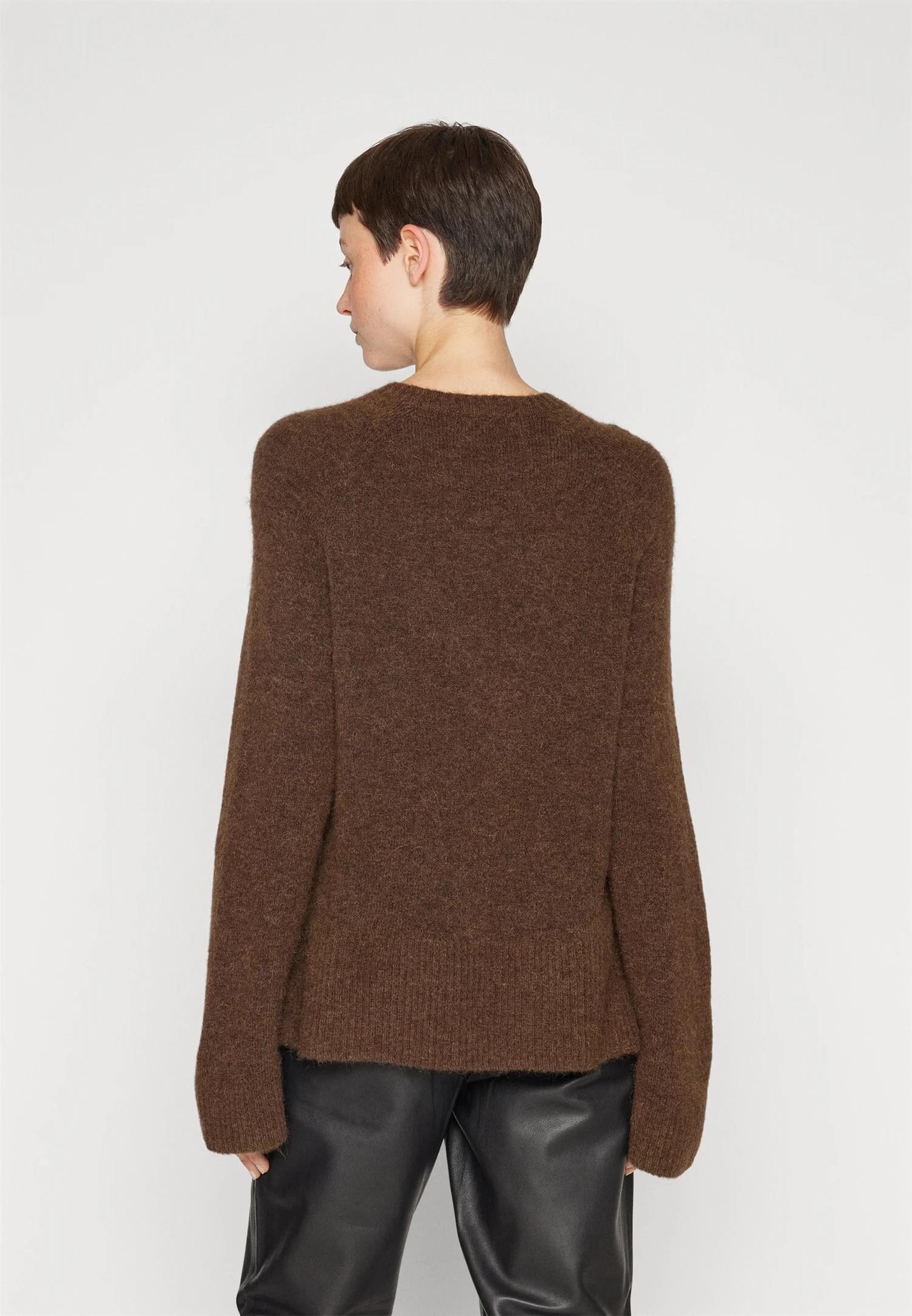 Moss Copenhagen Ceara Hope Raglan Pullover Cocoa Genser