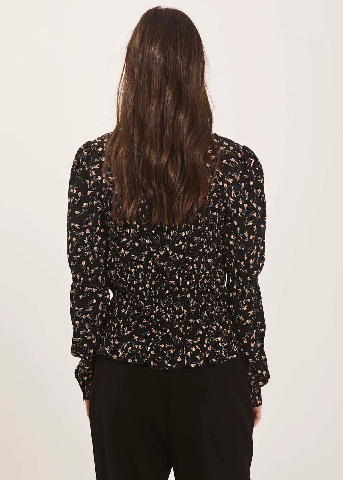 Norr Sabby Smock Top Black Flower Print Topp