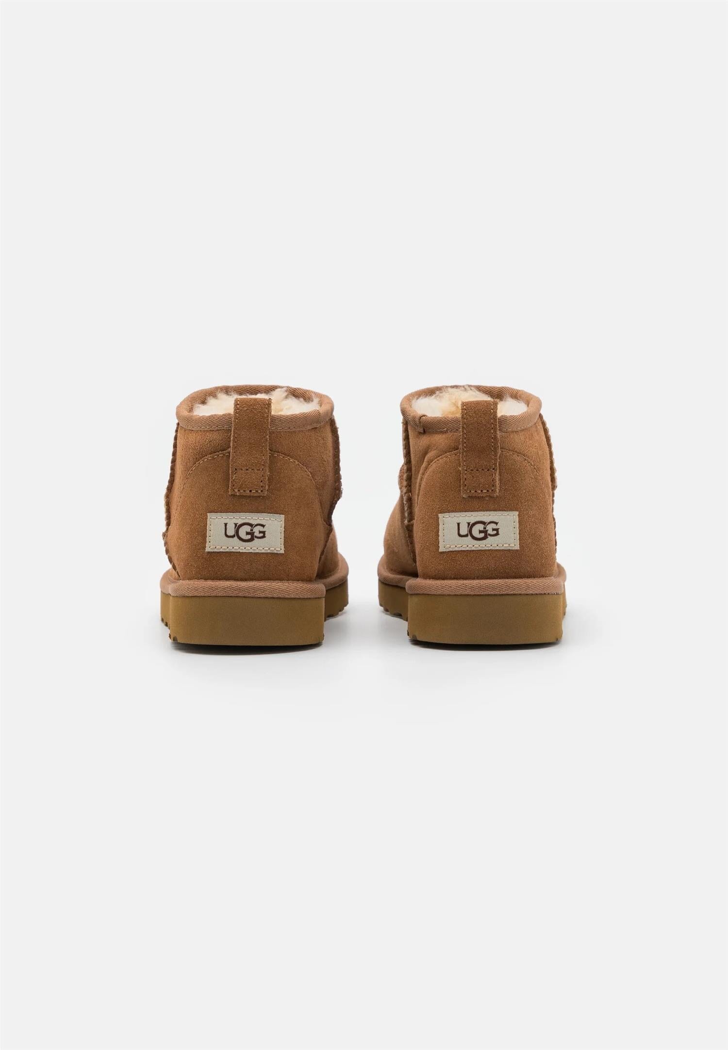 UGG Classic Ultra Mini Chestnut Sko