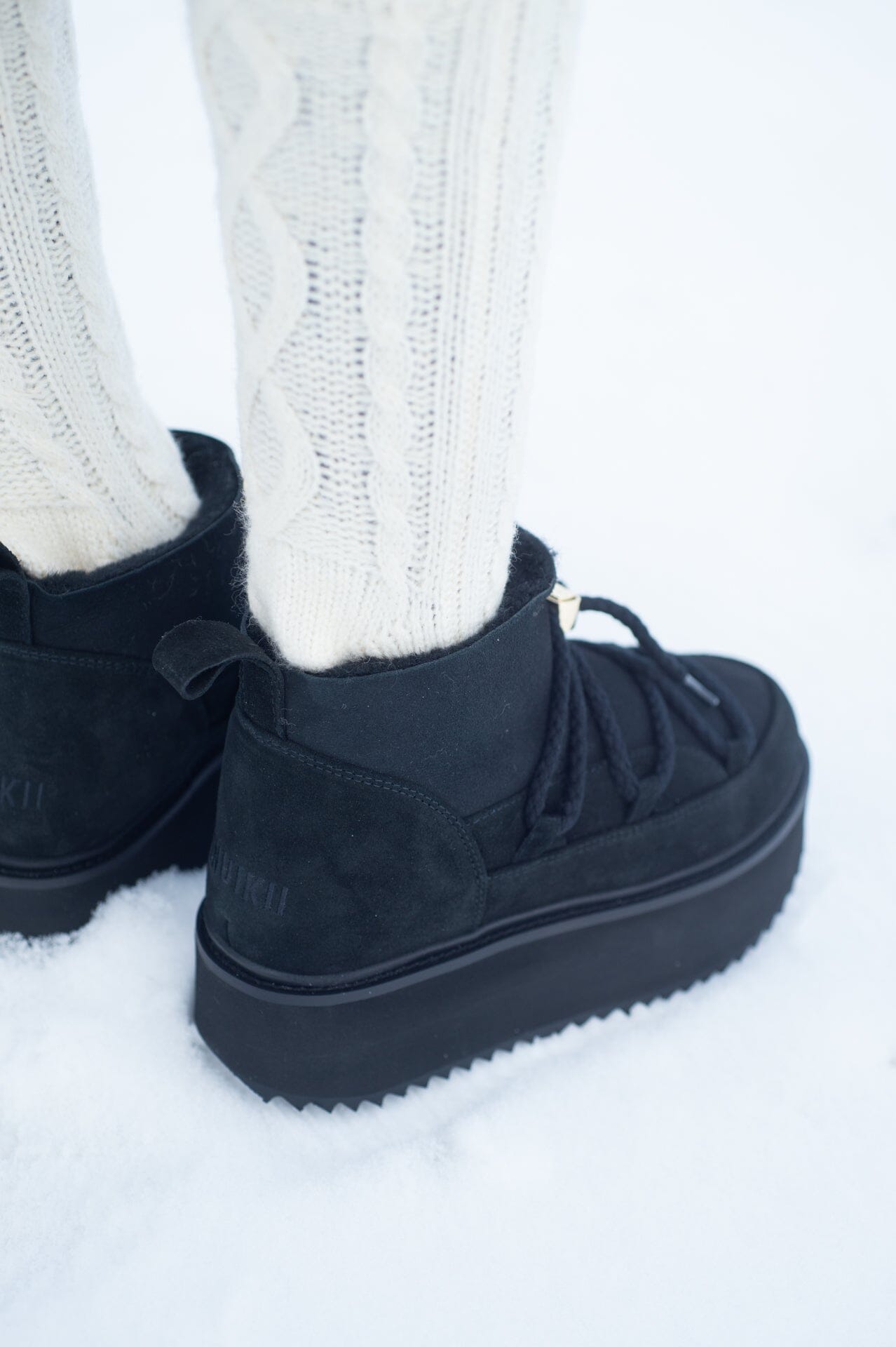 Inuikii Classic Low Platform Black Sko