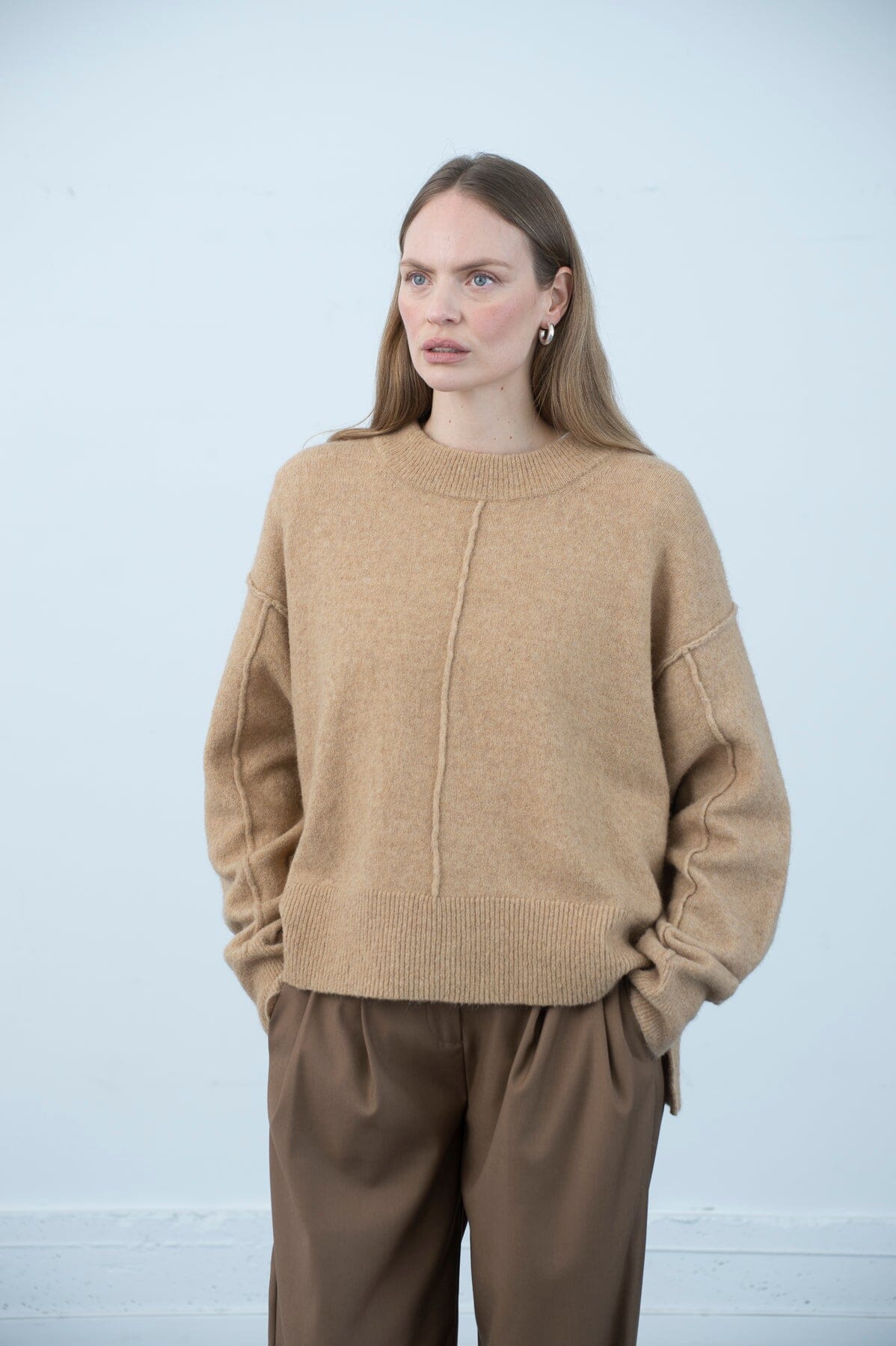 ArnieSays: Alarice Camel Melange Genser