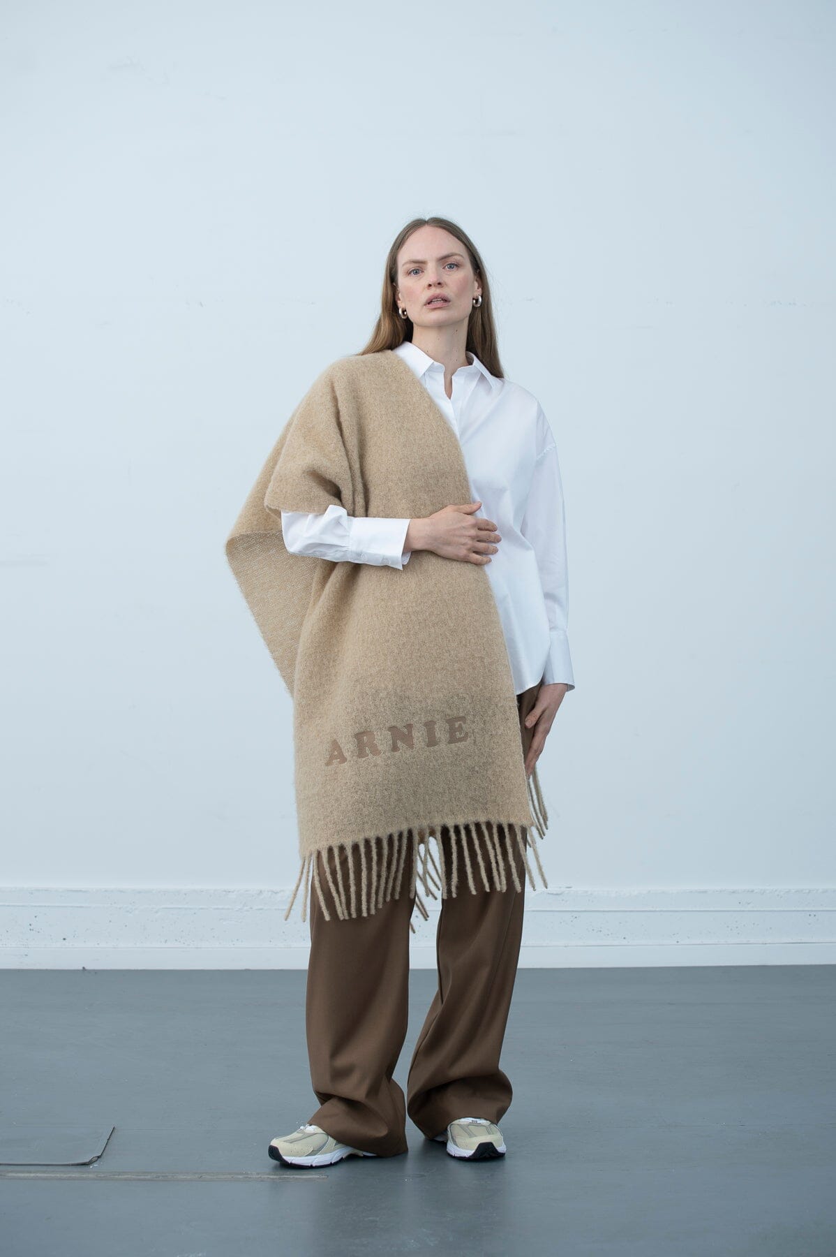 ArnieSays: Otto Embroidery Camel Tilbehør