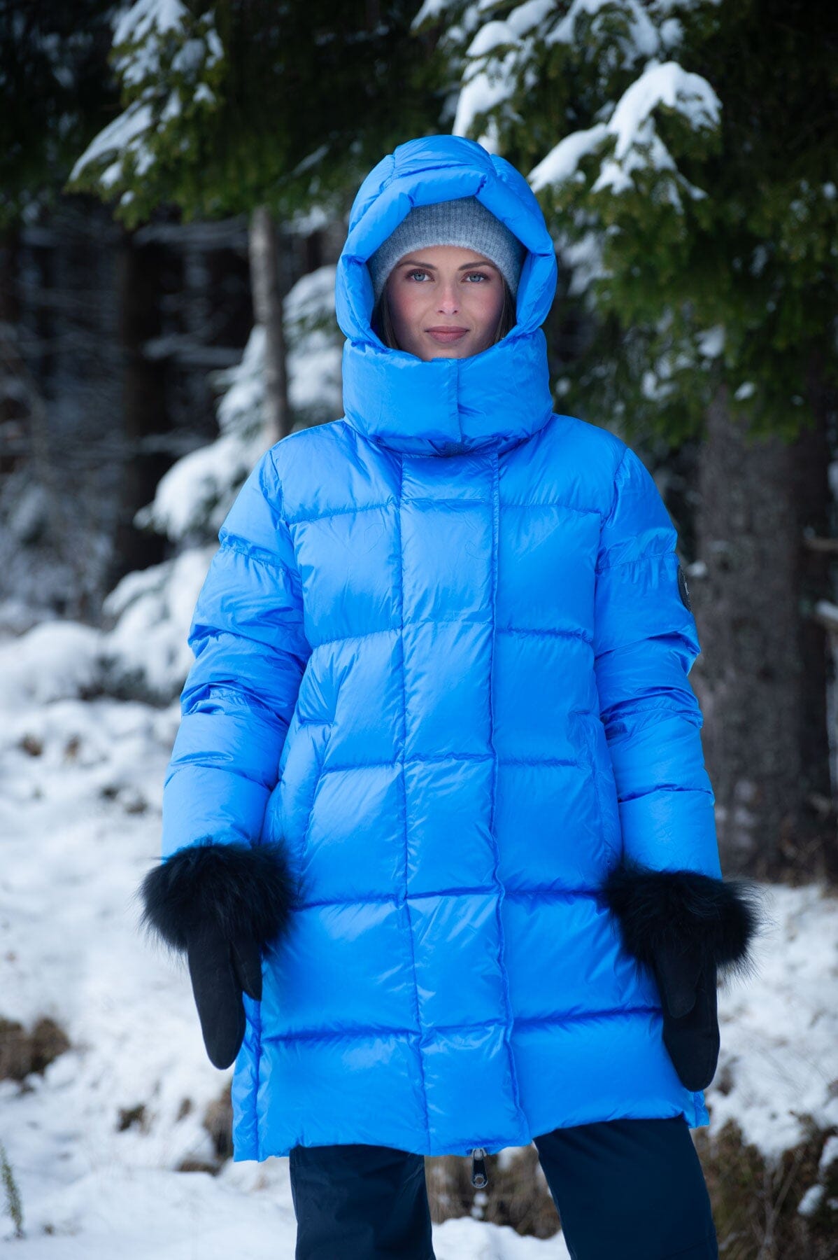 Monel Lucie Boxy Mid Sky Blue Ytterplagg