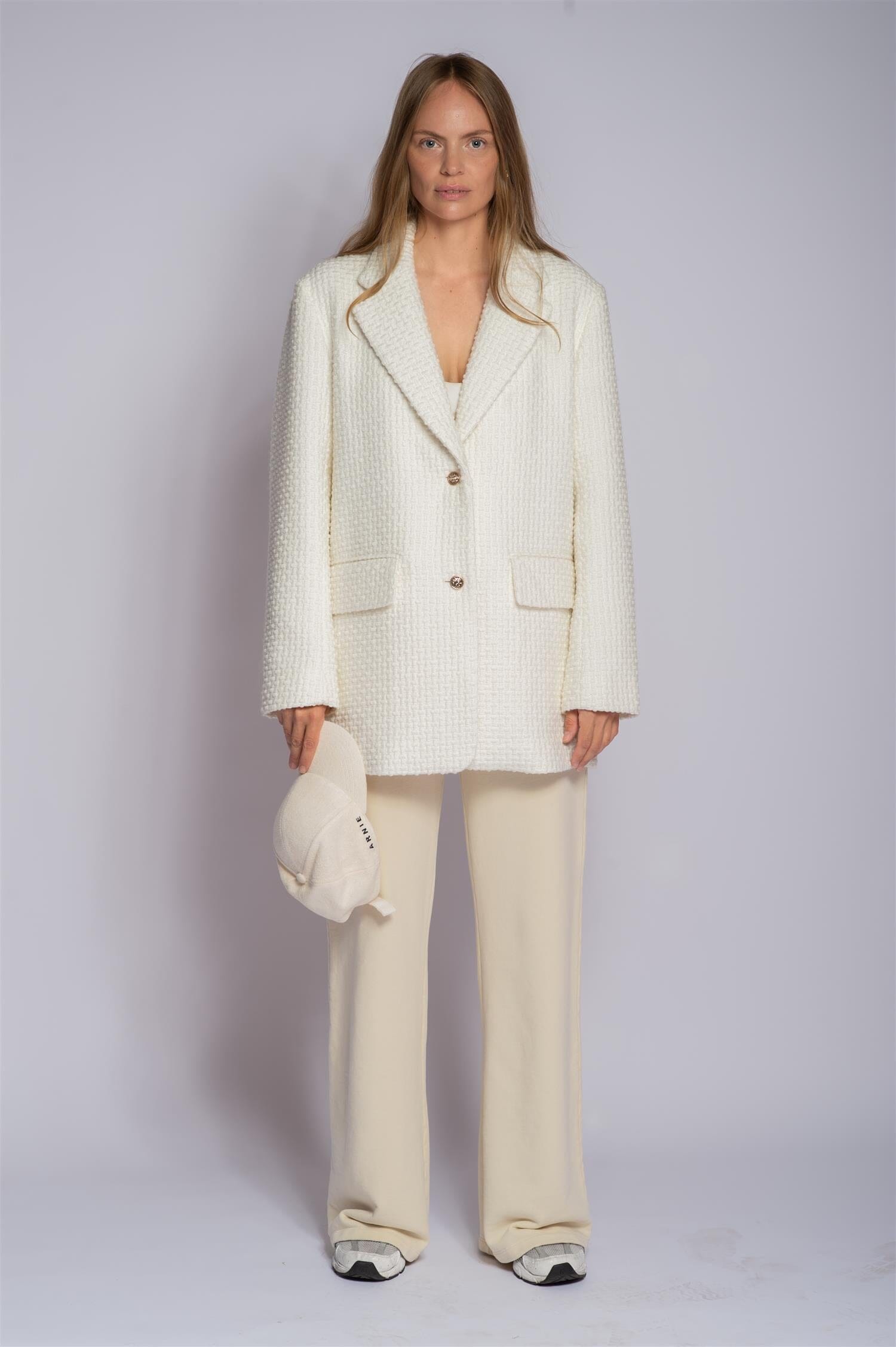 ArnieSays: Sawyer Bouclé Tweed Offwhite Jakke