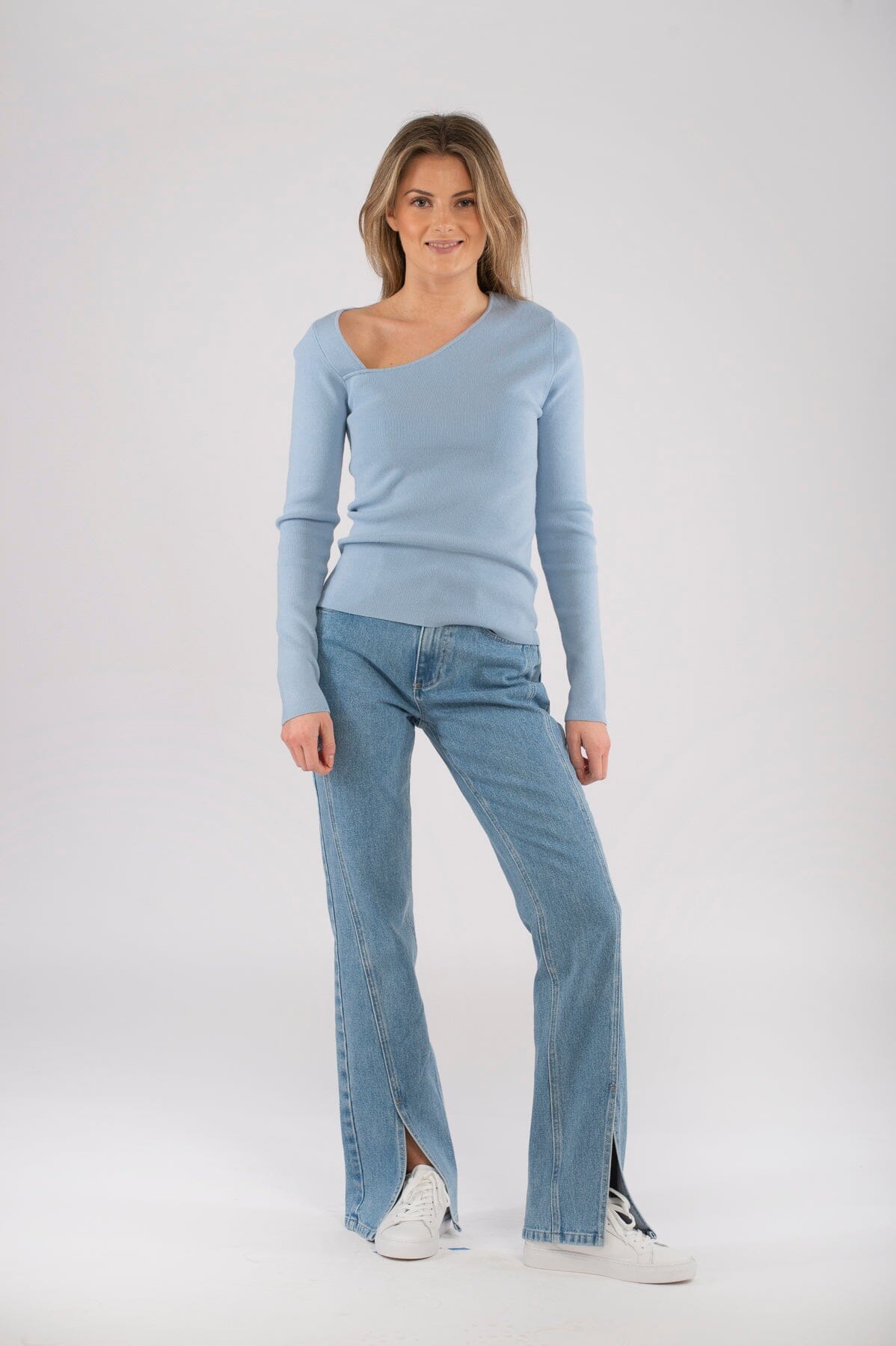 Paragon Mid Rise Vintage Split Light Blue Bukse