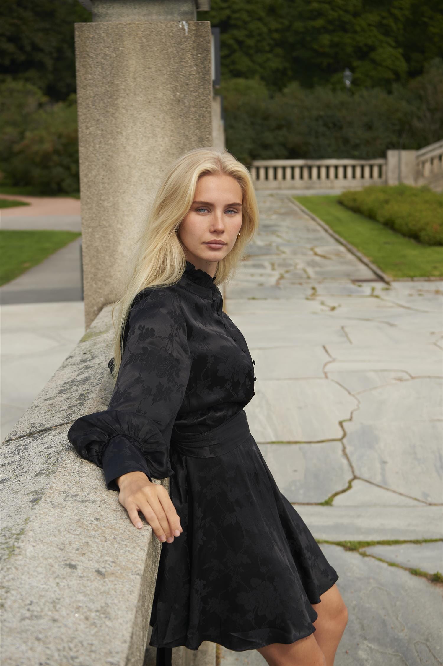OSMINE af nor Saga Jacquard Dress Black Kjole