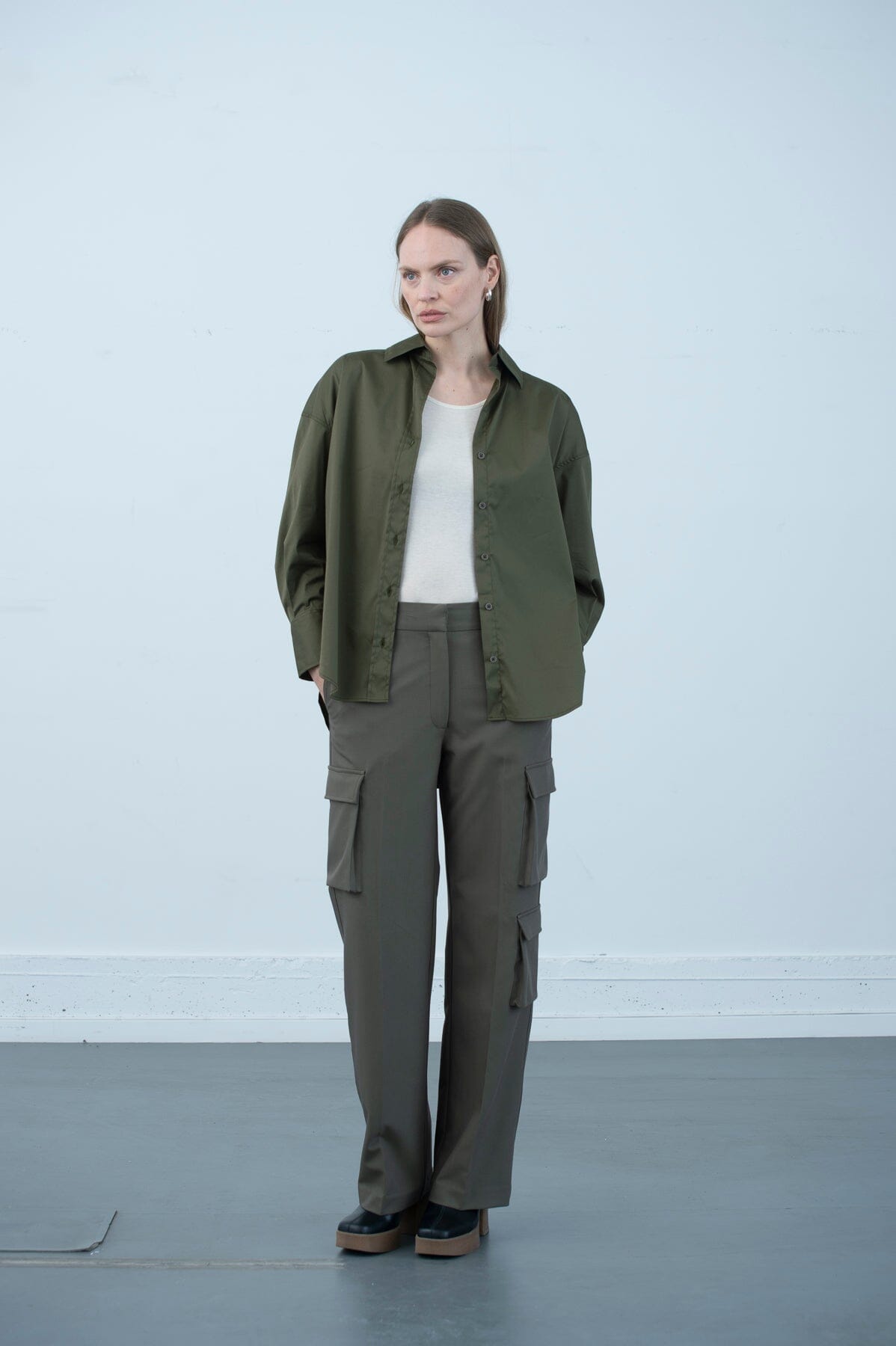 ArnieSays: Allen Soft Poplin Dk Army Green Skjorte