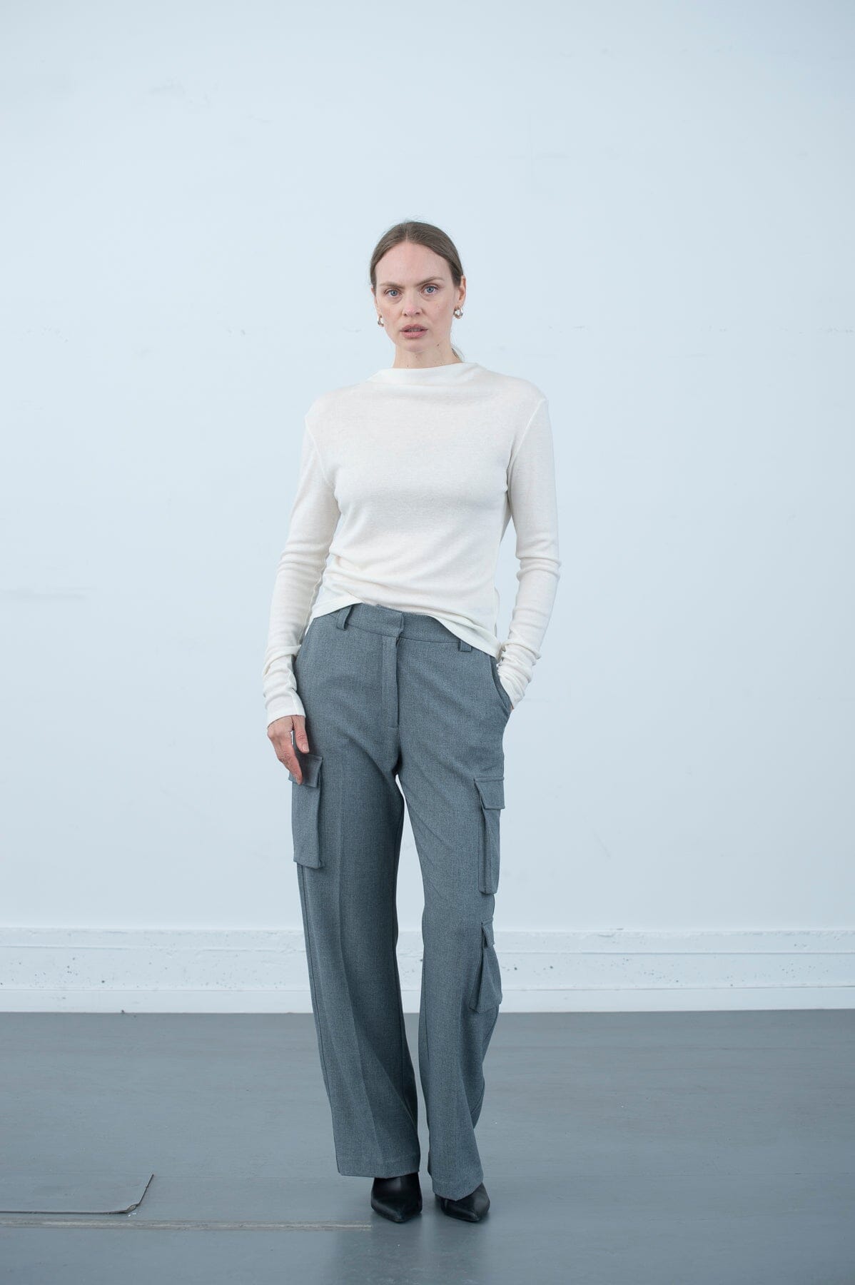 ArnieSays: Amina Wool Blend Offwhite T-shirt