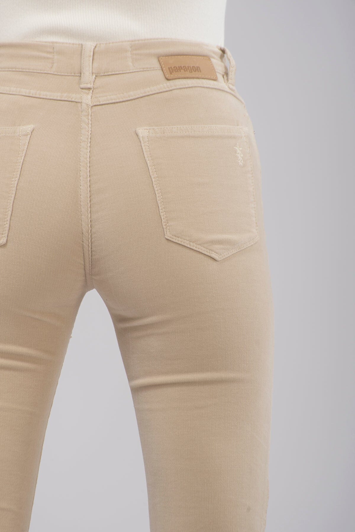 Paragon High Rise Flared Cord Beige Bukse