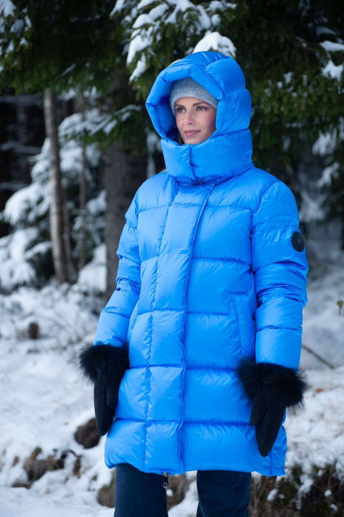 Monel Lucie Boxy Mid Sky Blue Ytterplagg