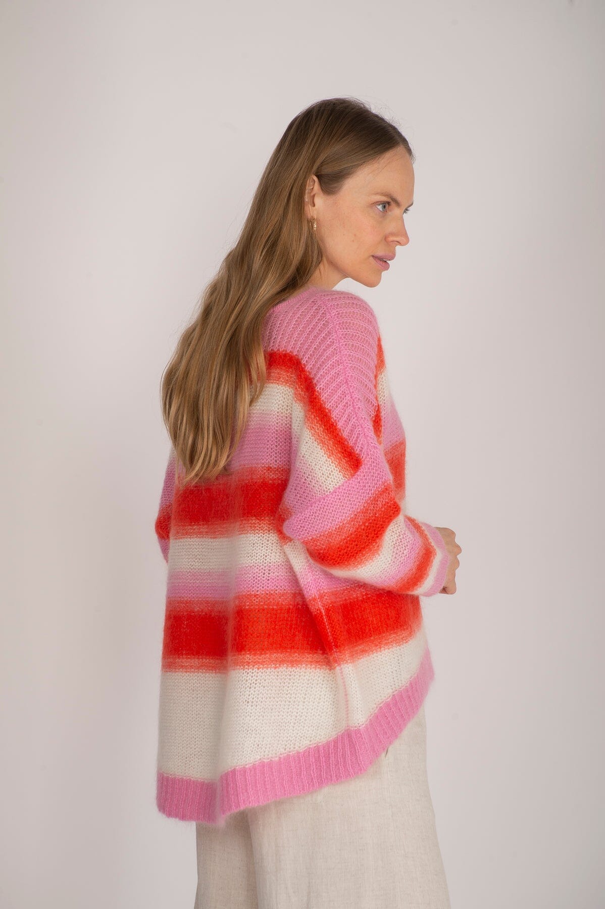 ArnieSays: Lilou Pink Multi Combo Genser