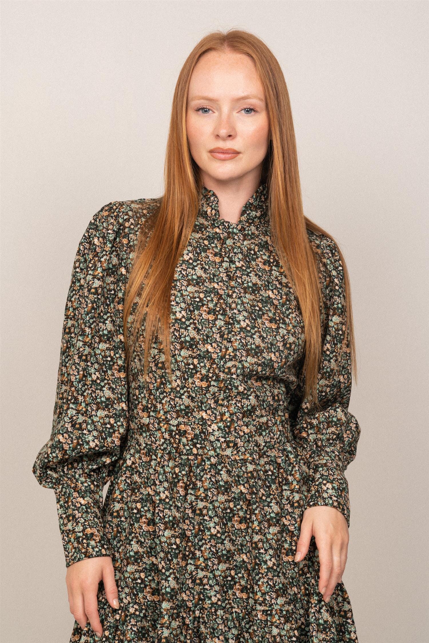 OSMINE af nor Liv Baby Cord Dress Green Autumn Kjole