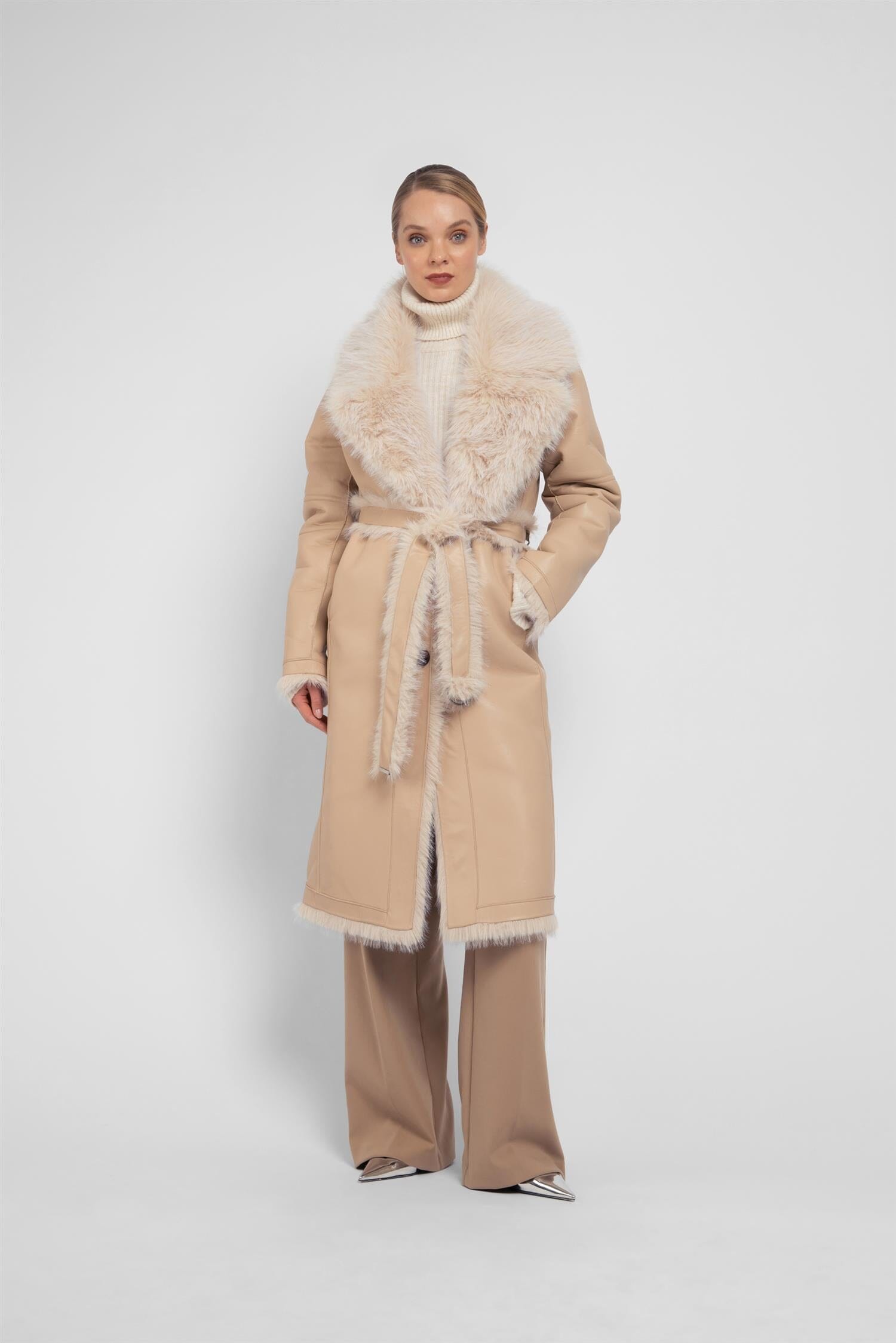 urbancode Coat Beige Ytterplagg
