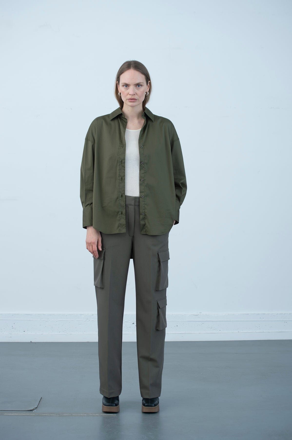 ArnieSays: Allen Soft Poplin Dk Army Green Skjorte