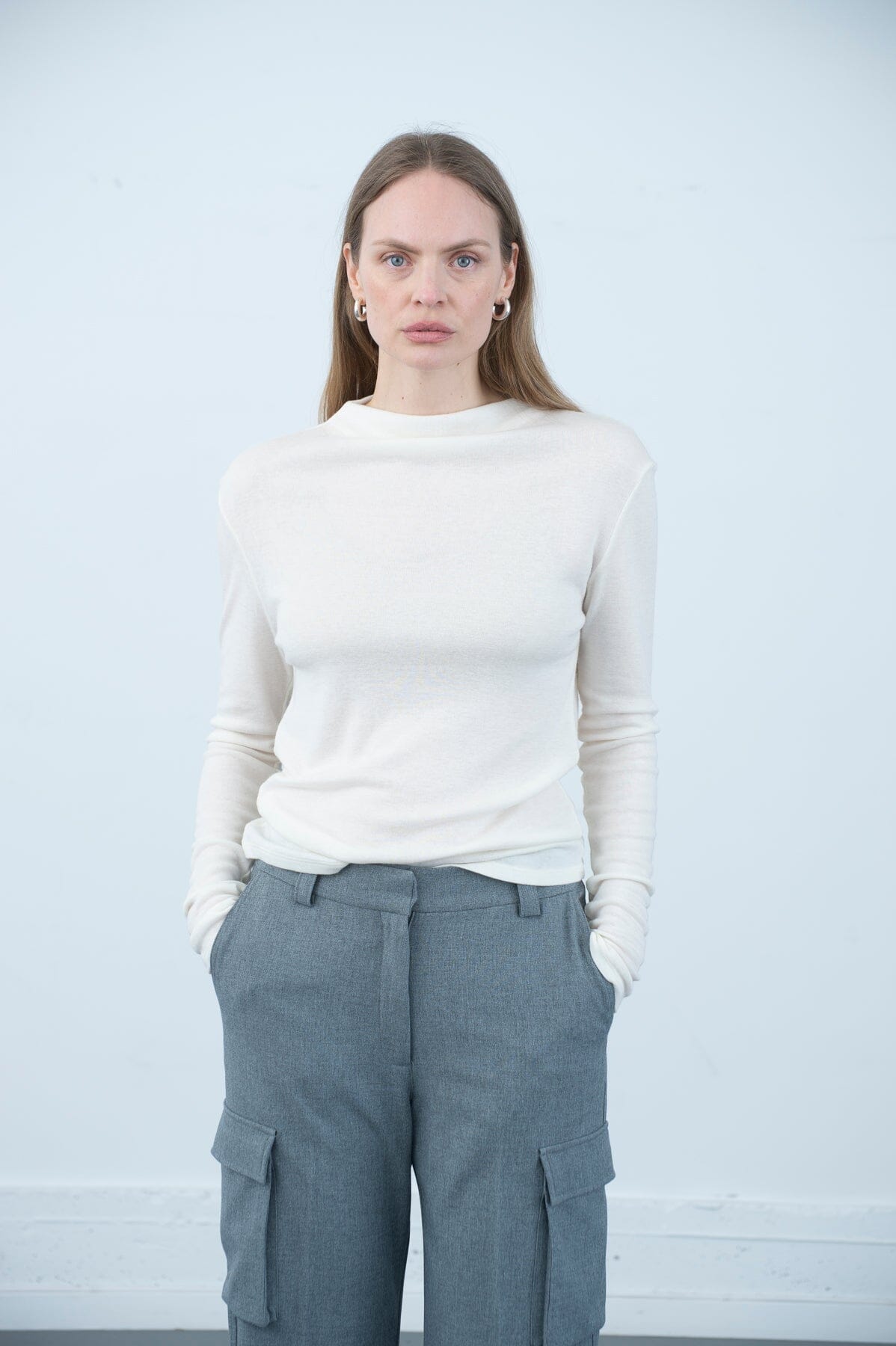 ArnieSays: Amina Wool Blend Offwhite T-shirt