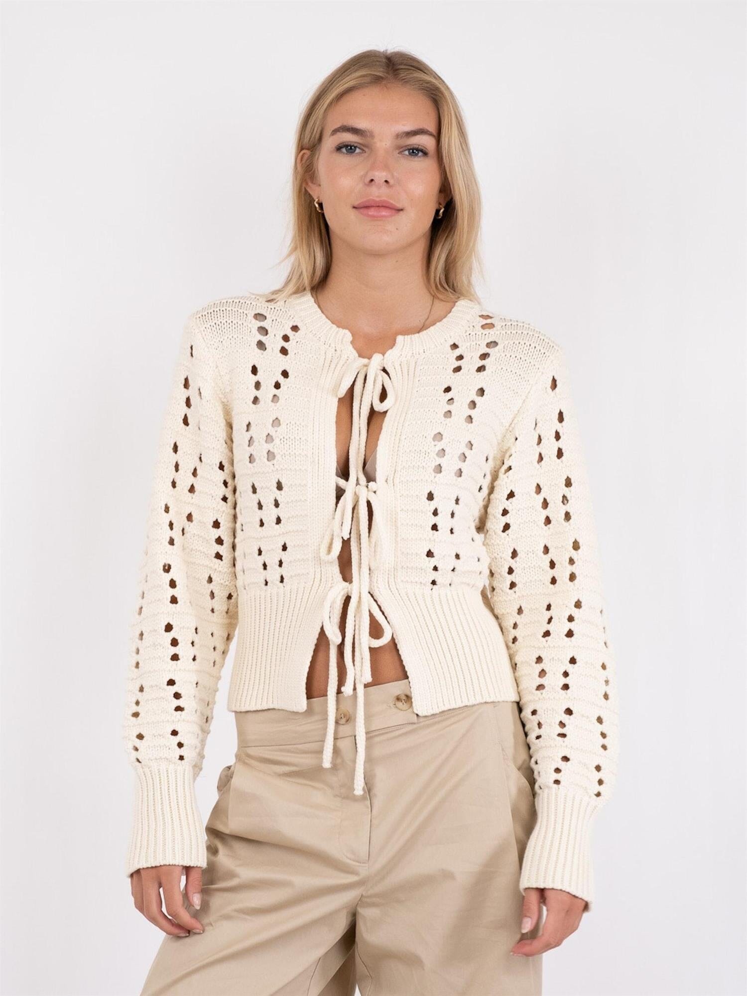 Neo Noir Bethie Knit Cardigan Creme Genser