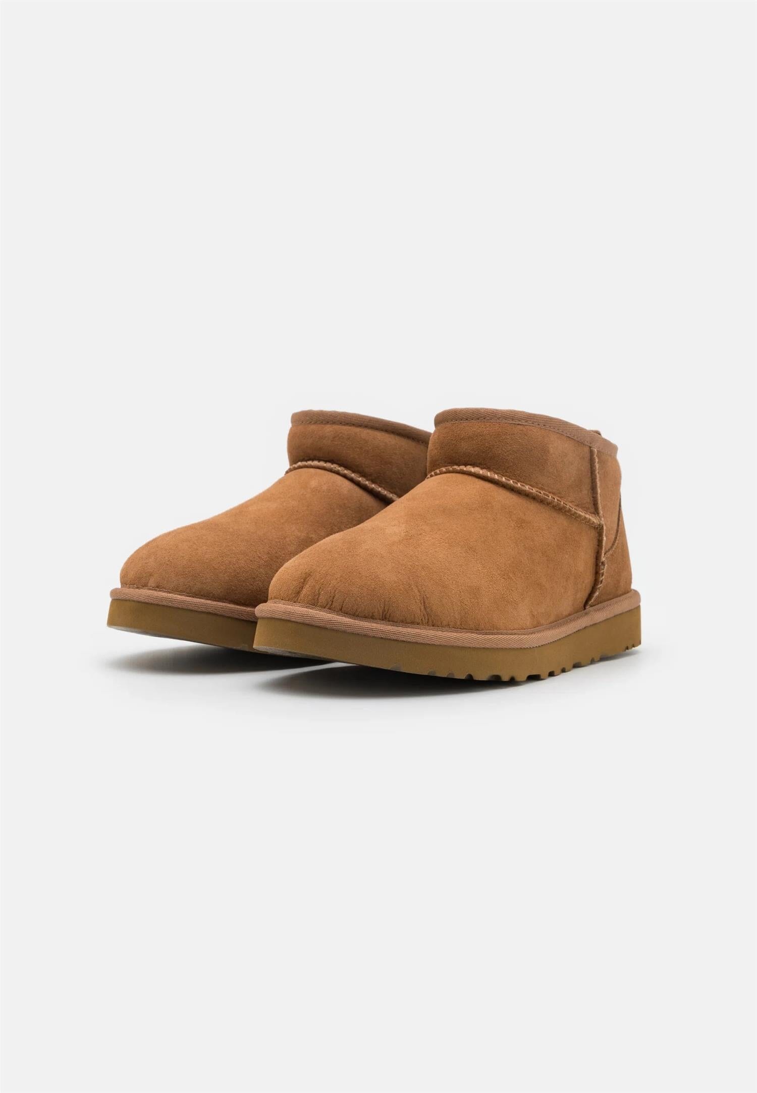 UGG Classic Ultra Mini Chestnut Sko