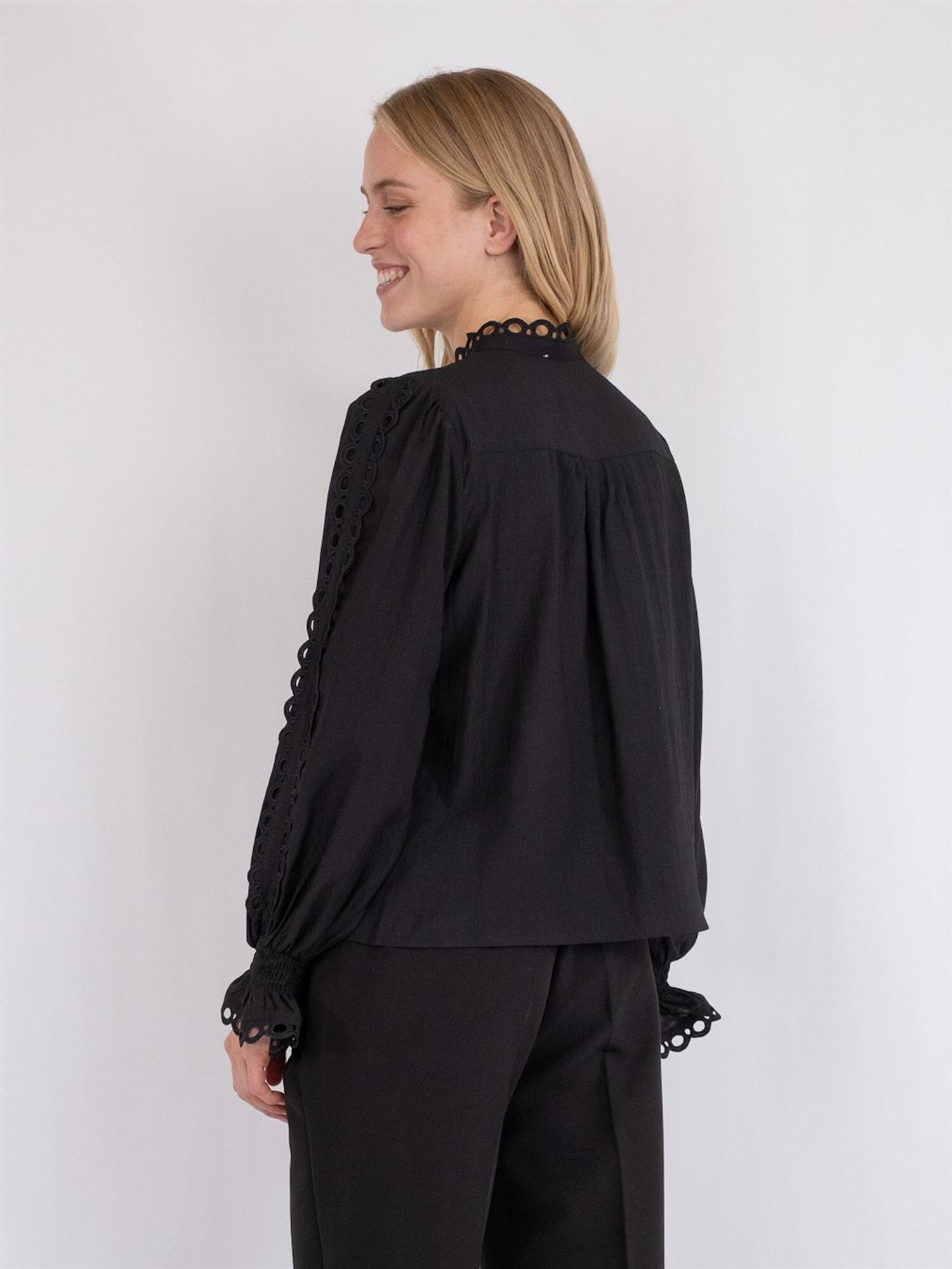 Neo Noir Sassie Shirt Black Skjorte