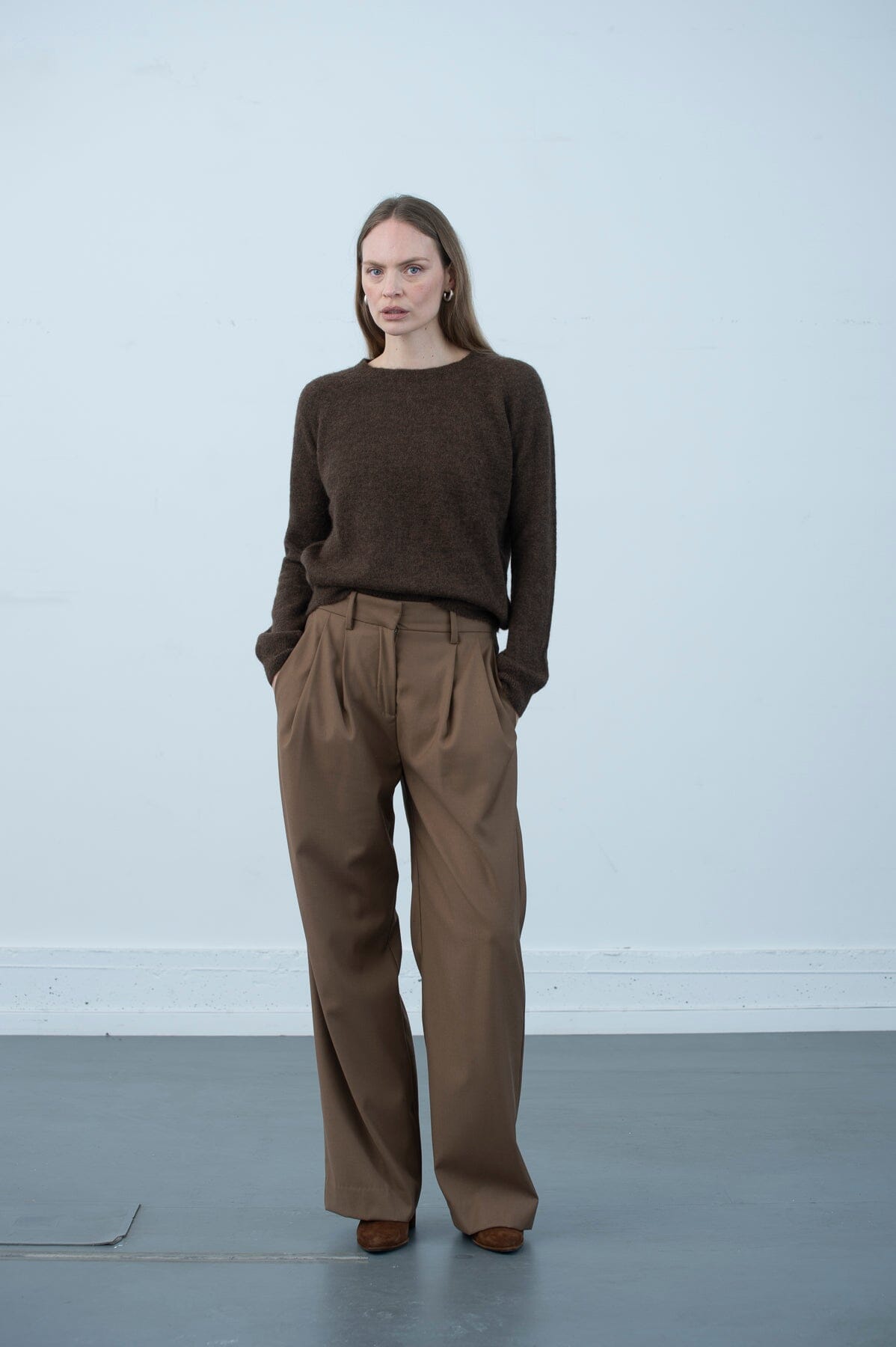 ArnieSays: Fiona Dk Brown Melange Genser
