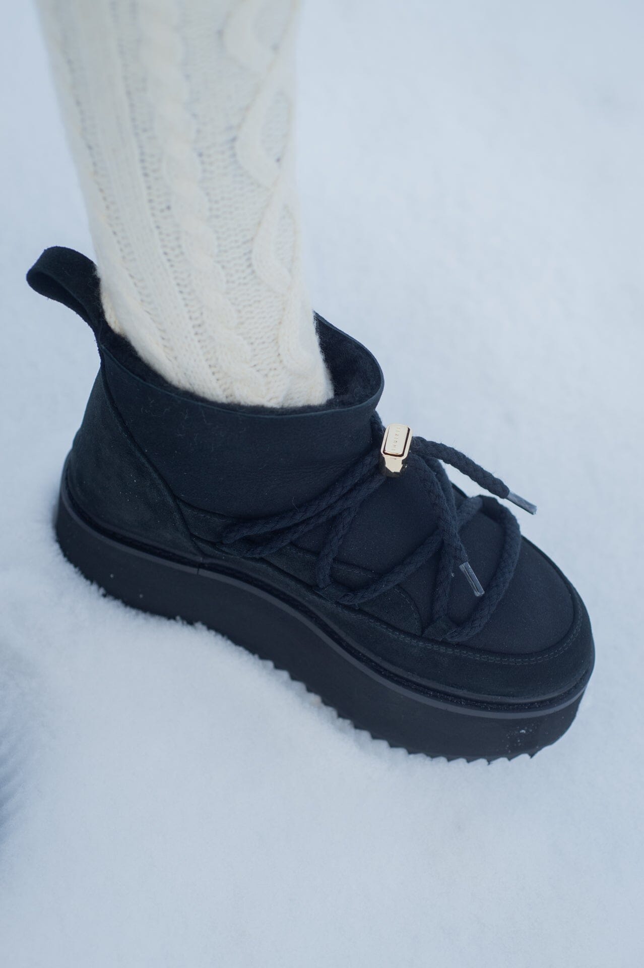 Inuikii Classic Low Platform Black Sko