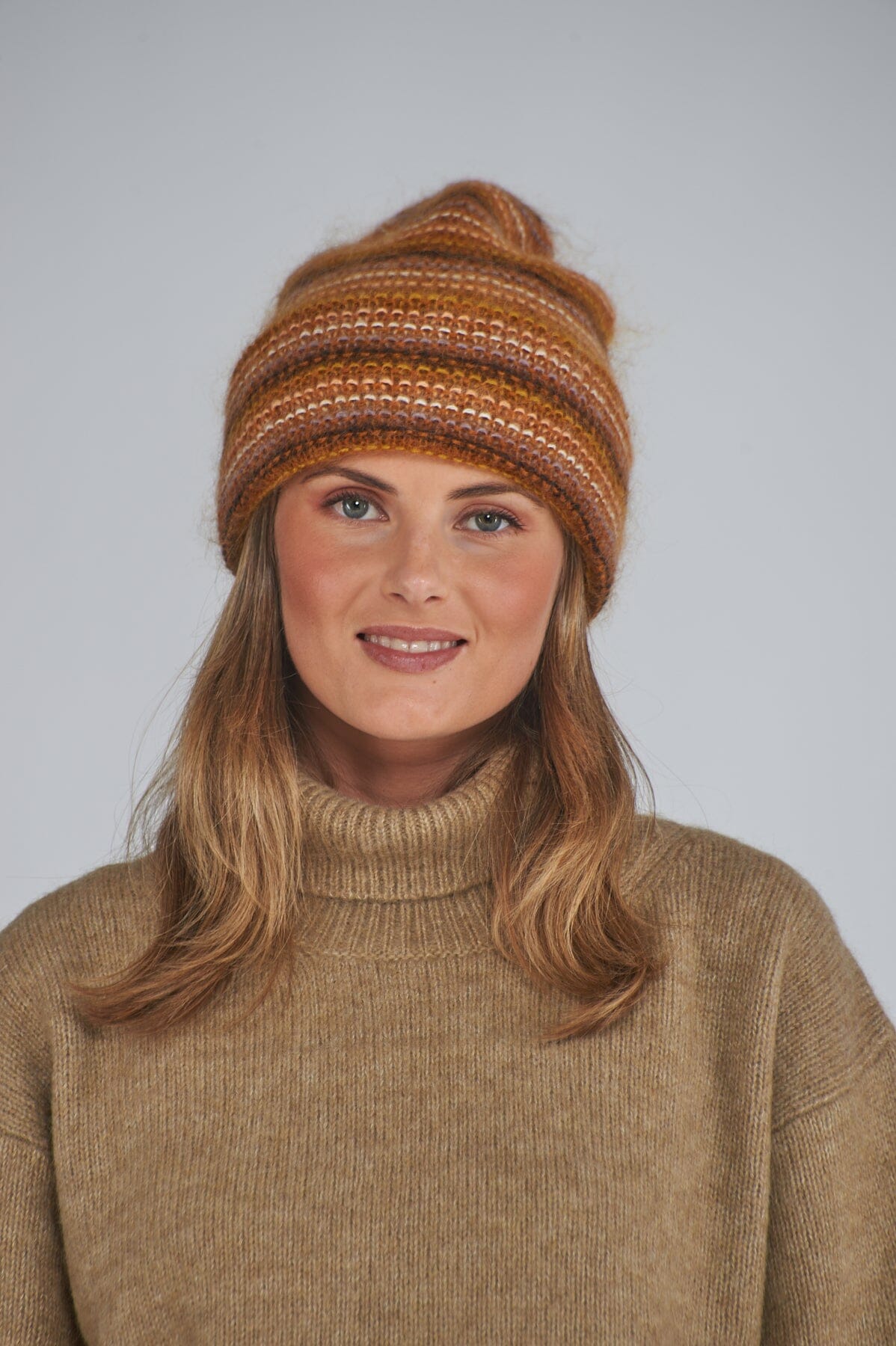 ArnieSays: Binx Stripe Rust Multi Hodeplagg