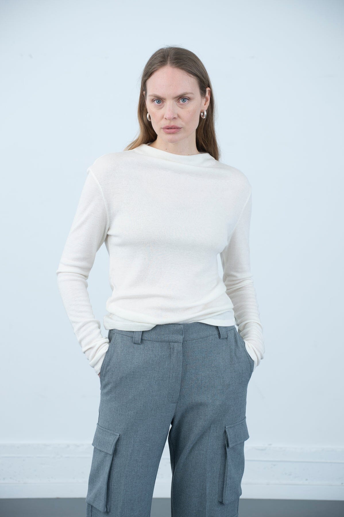ArnieSays: Amina Wool Blend Offwhite T-shirt