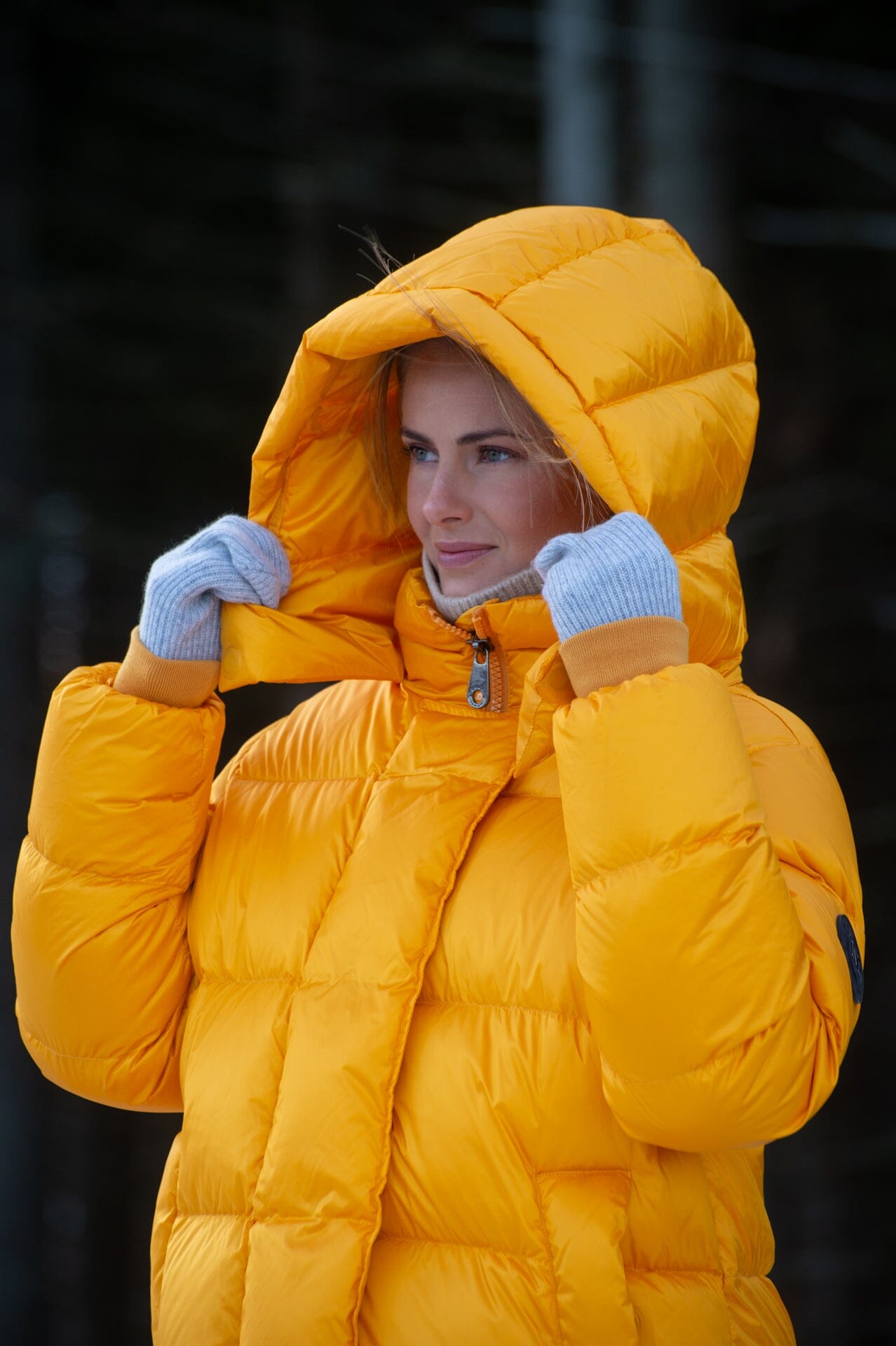 Monel Lucie Boxy Mid Royal Yellow Ytterplagg