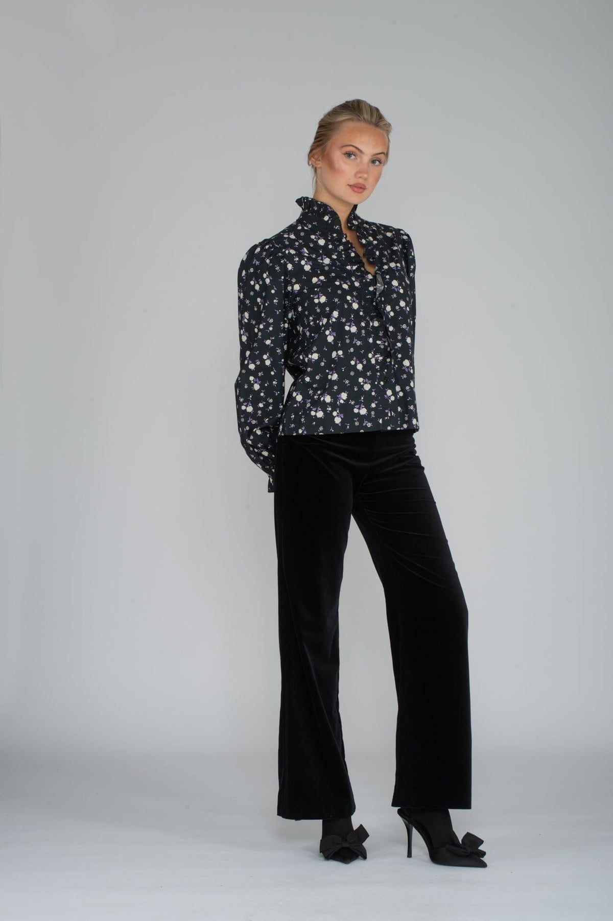 Pia Tjelta May Pixiebell Black Bluse