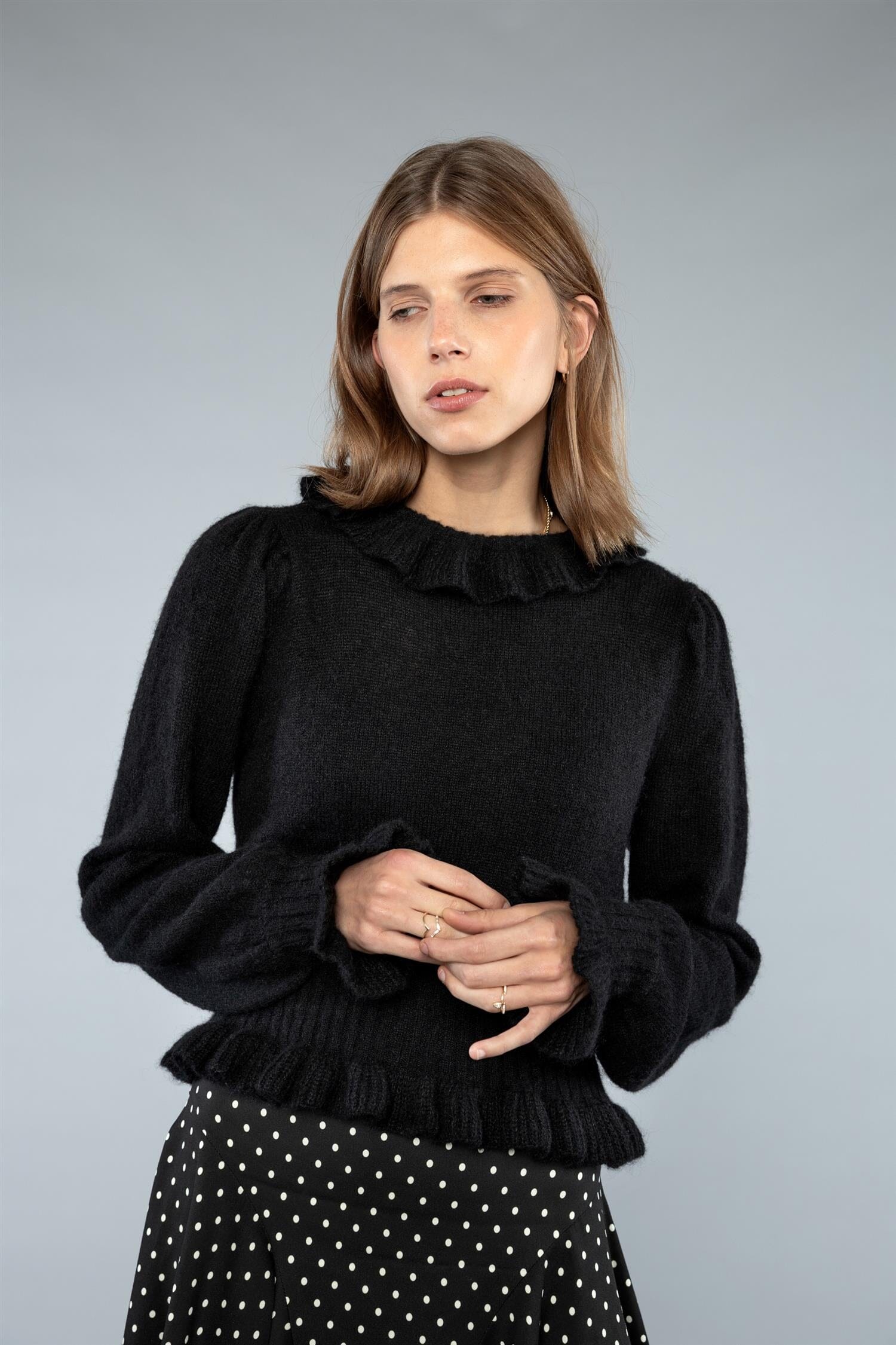 Pia Tjelta Poppy Black Genser