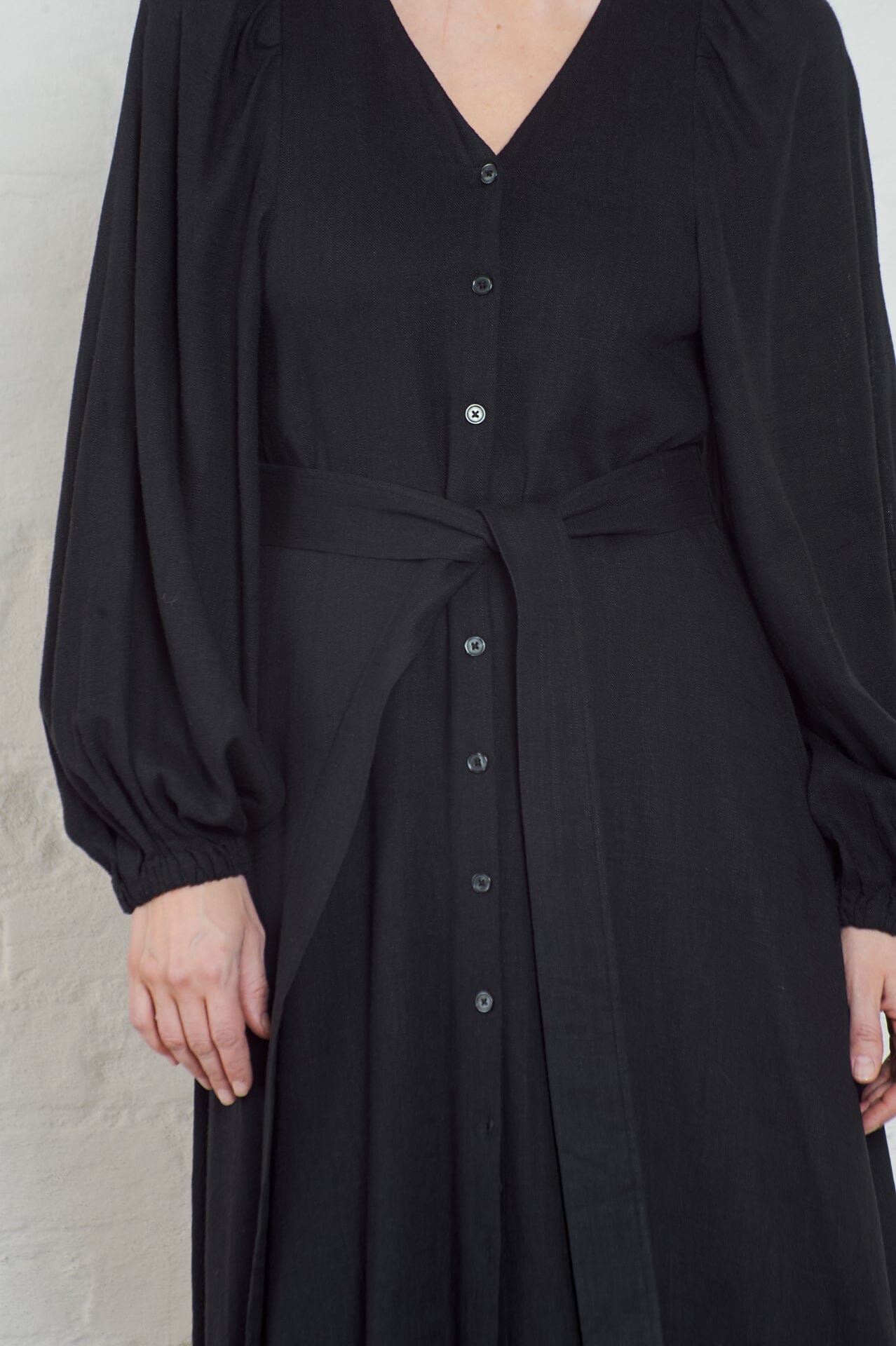 ArnieSays: Milla Linen Blend Black Kjole