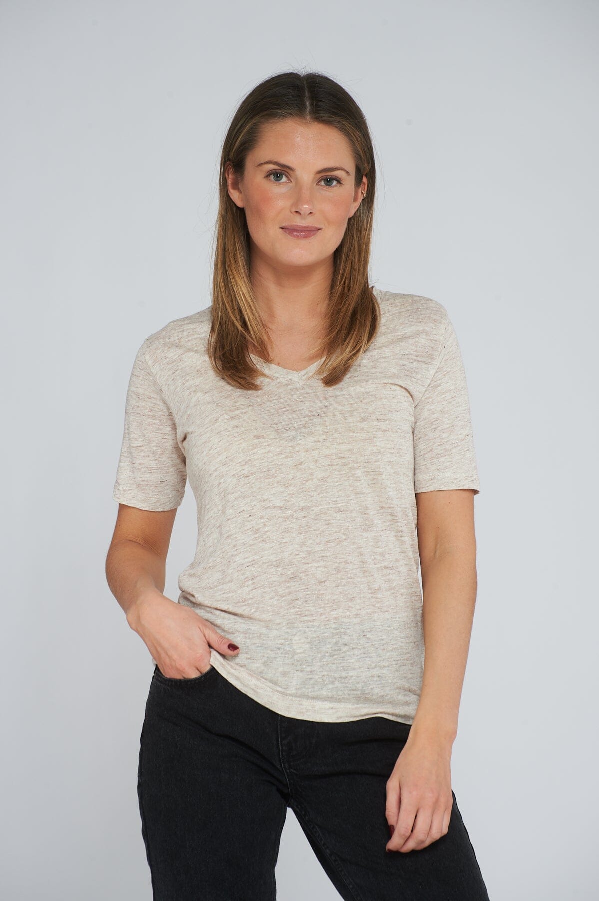 ArnieSays: Sofia Linen Ecru T-shirt
