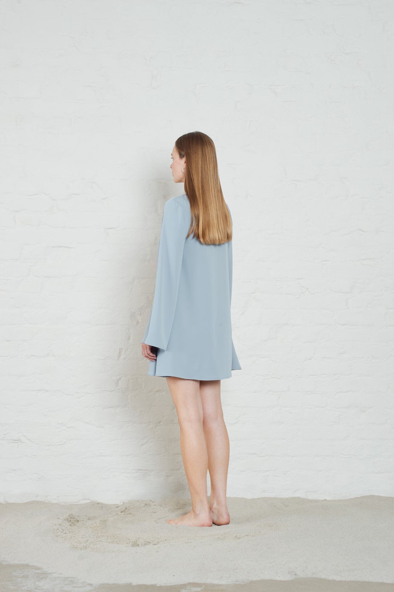 ArnieSays: Erin Crepe Pale Blue Kjole