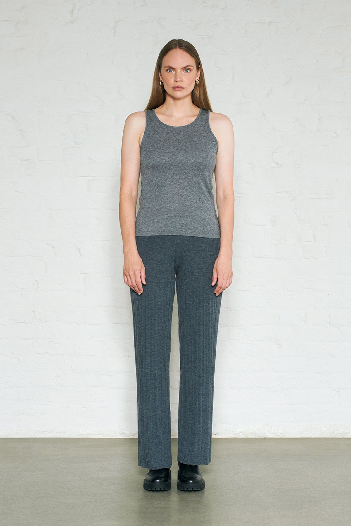 ArnieSays: Clyde Wool Blend Anthracite T-shirt