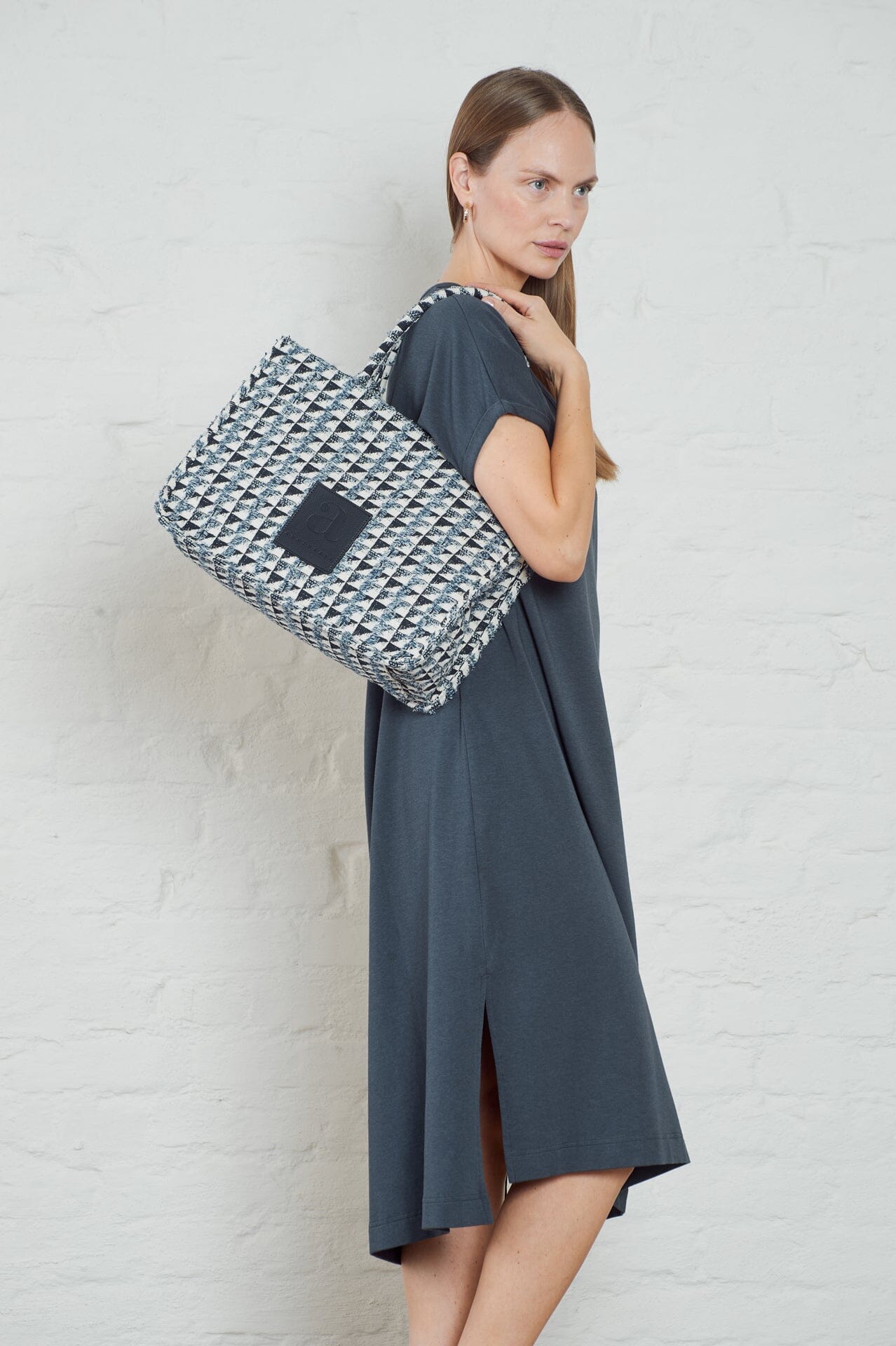 ArnieSays: Harper Tote Blue Square Tilbehør