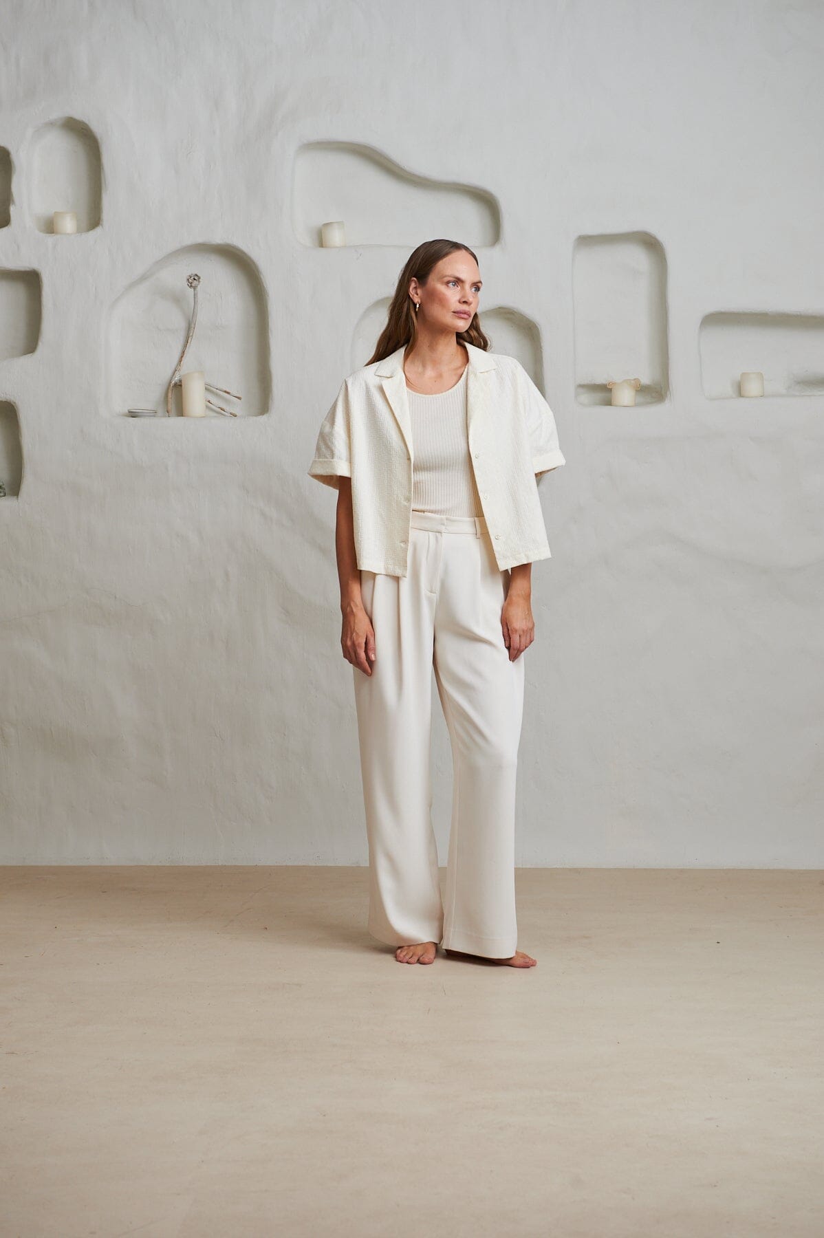 ArnieSays: Delos Broderie Offwhite Skjorte