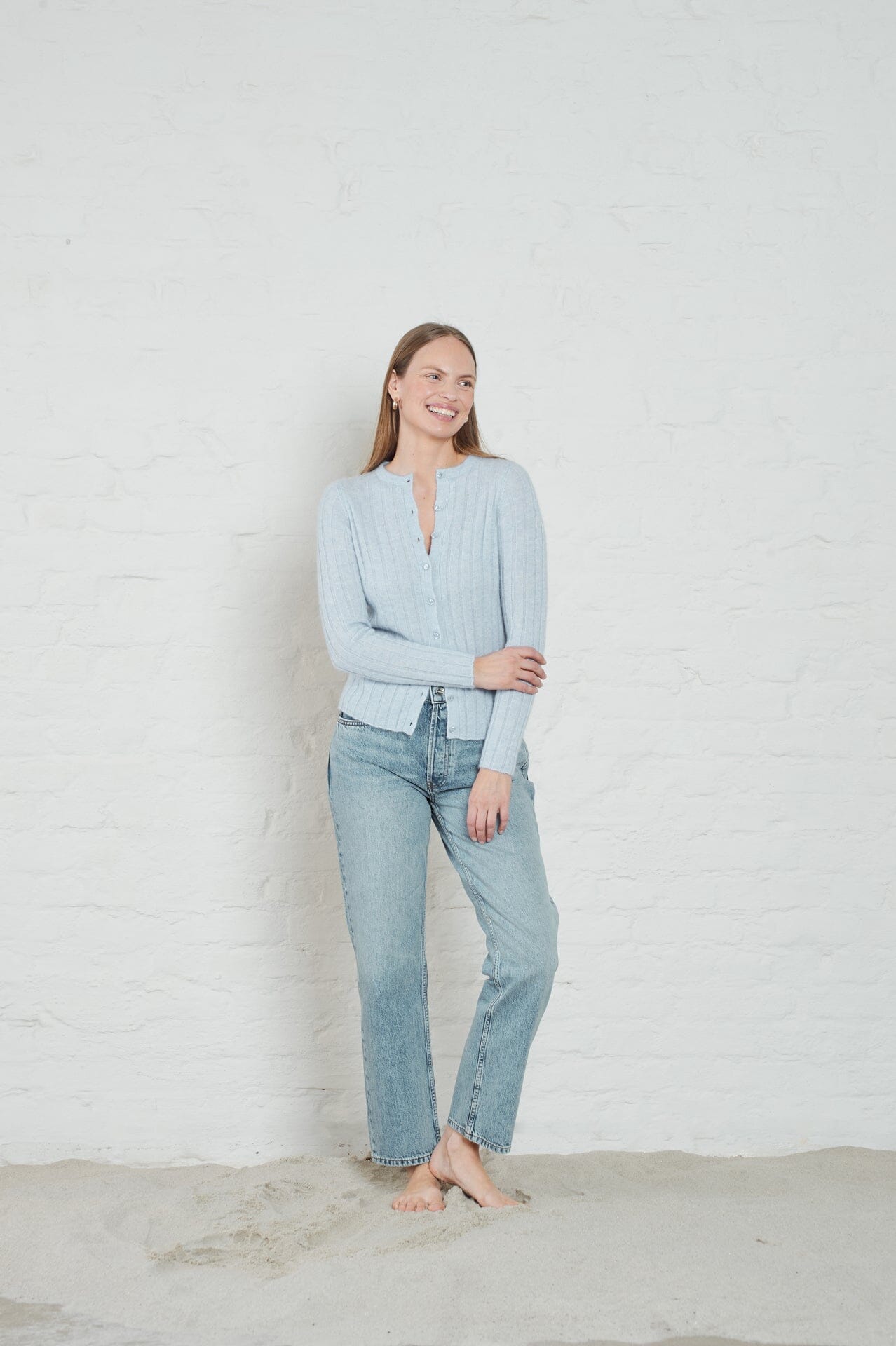 ArnieSays: Tati Ice Blue Genser