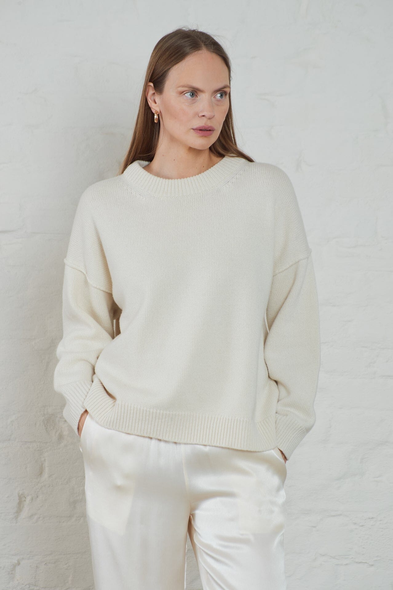 ArnieSays: Kayne Offwhite Genser