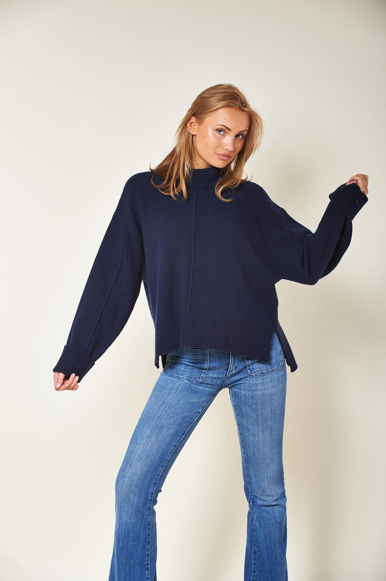 ArnieSays: Eyre Navy Genser