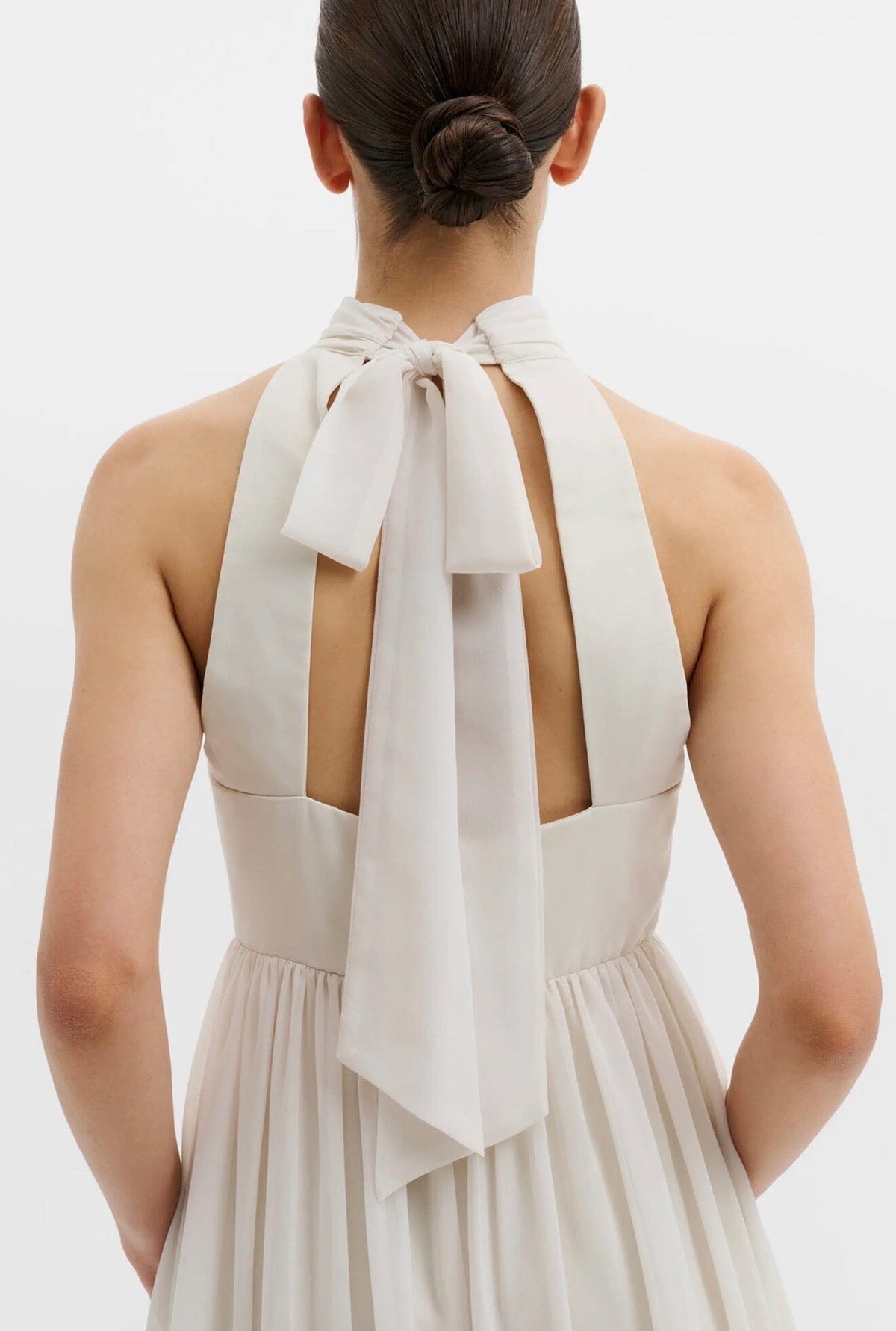 Malina Fern Halterneck Ruffled Mini Dress White Kjole
