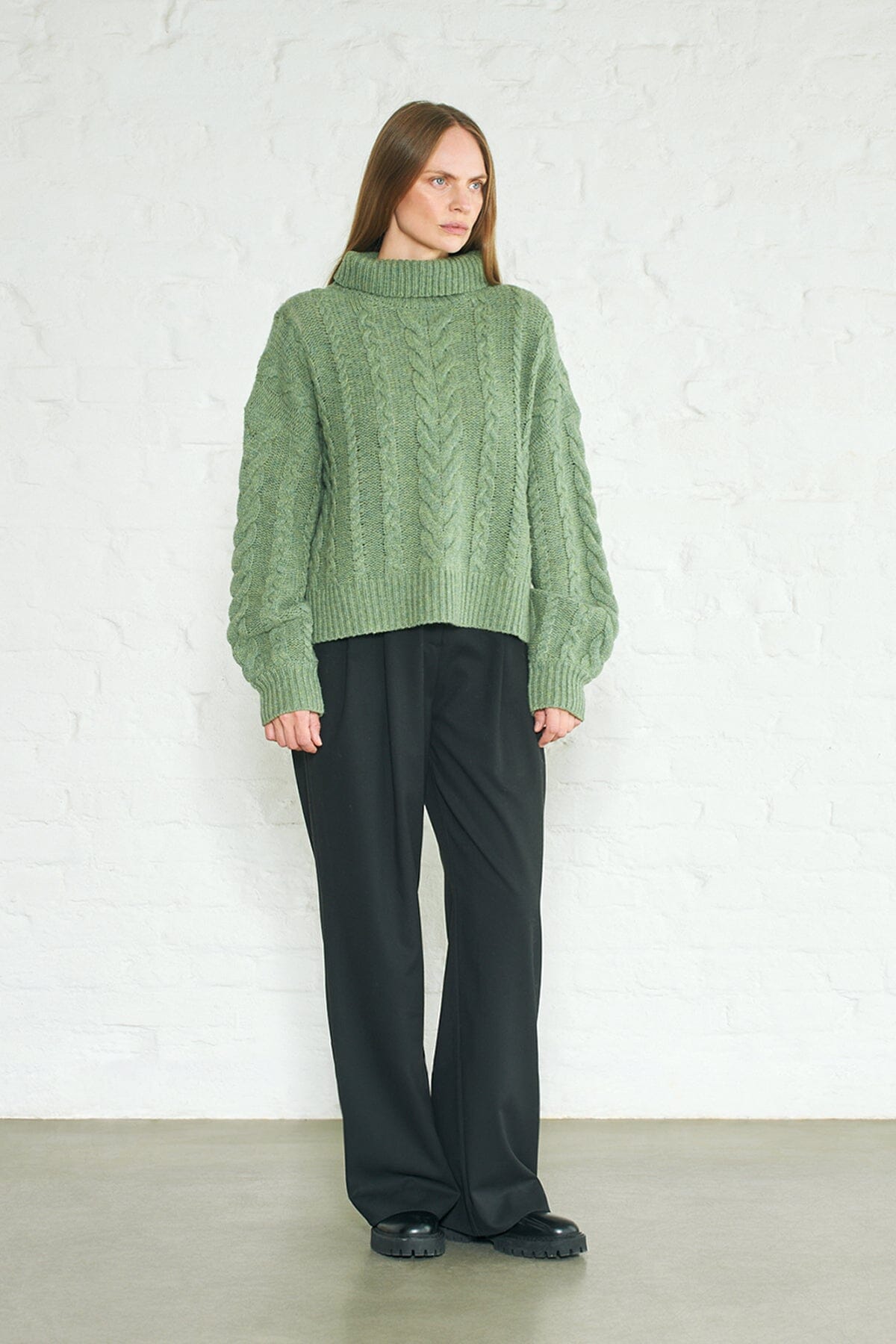 ArnieSays: Delphi Dusty Green Genser