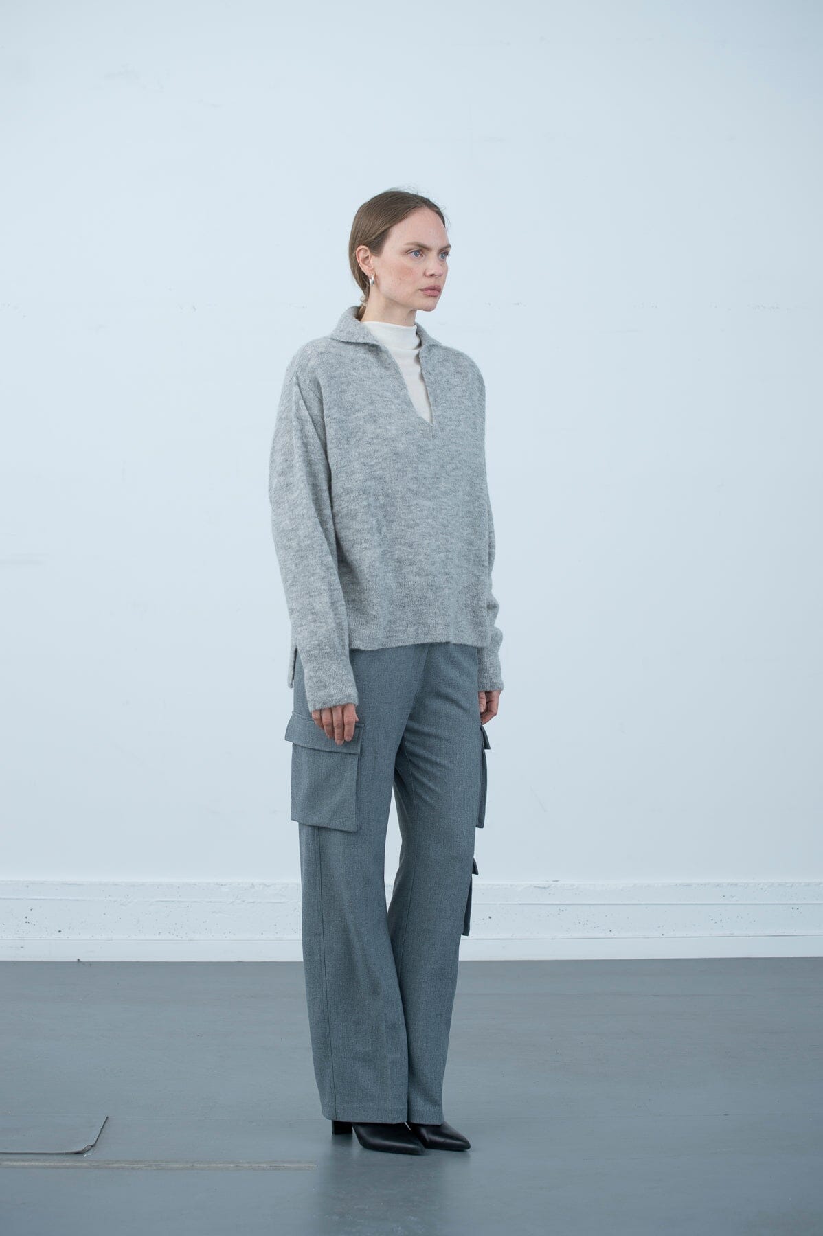 ArnieSays: Lowry Lt Grey Melange Genser