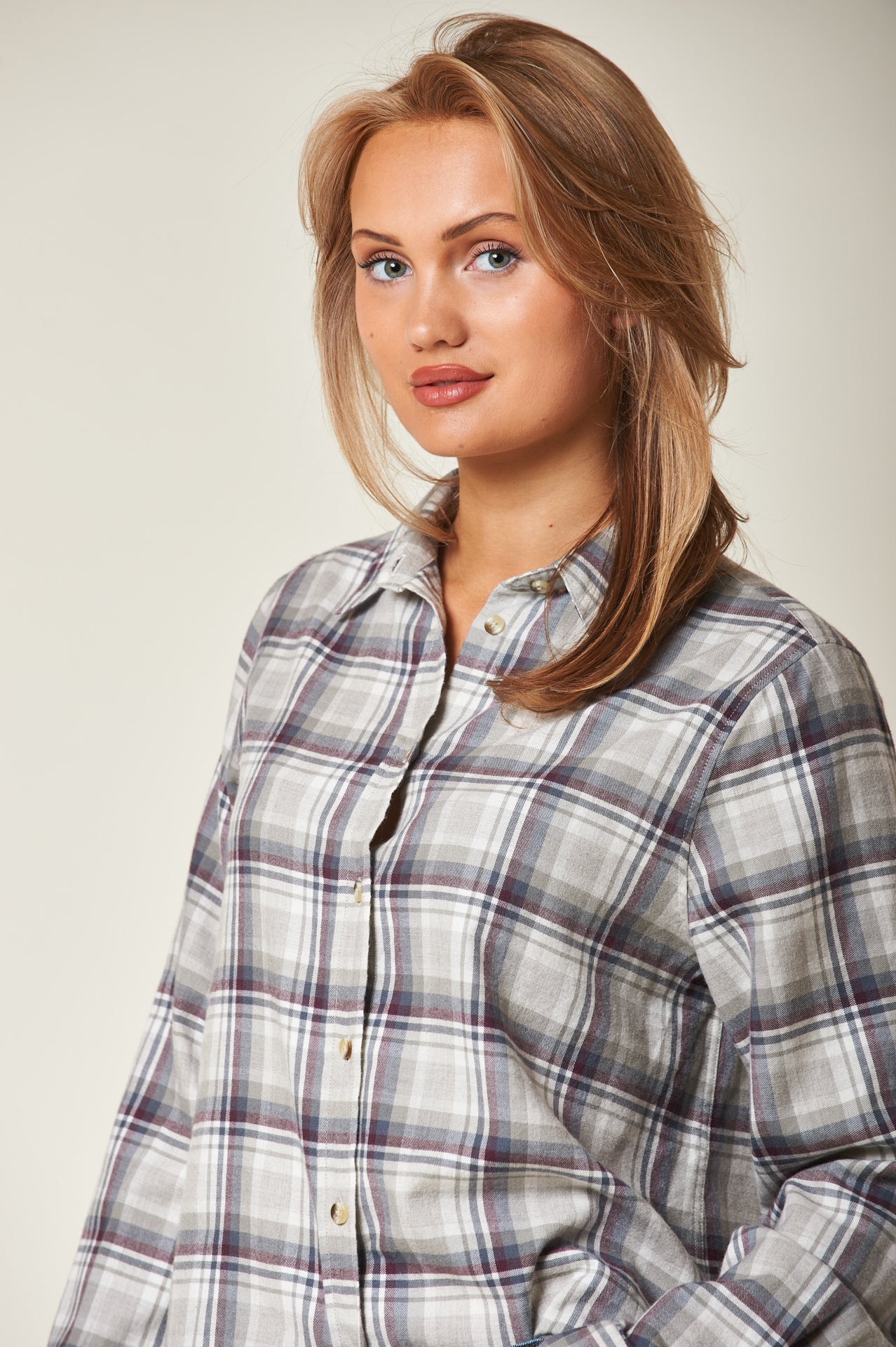 Arc Tartan Check Grey/Burgundy Combo