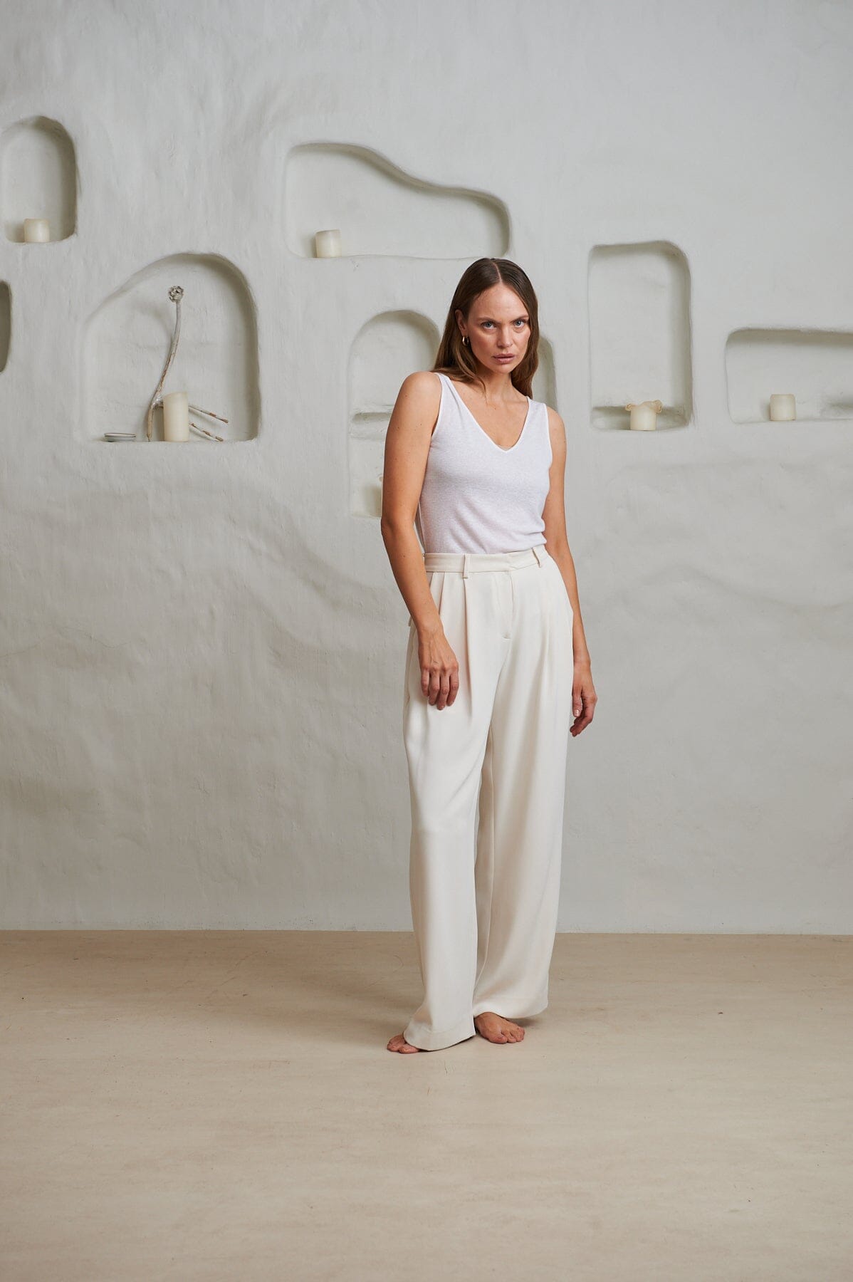 ArnieSays: Jasmien Linen White T-shirt