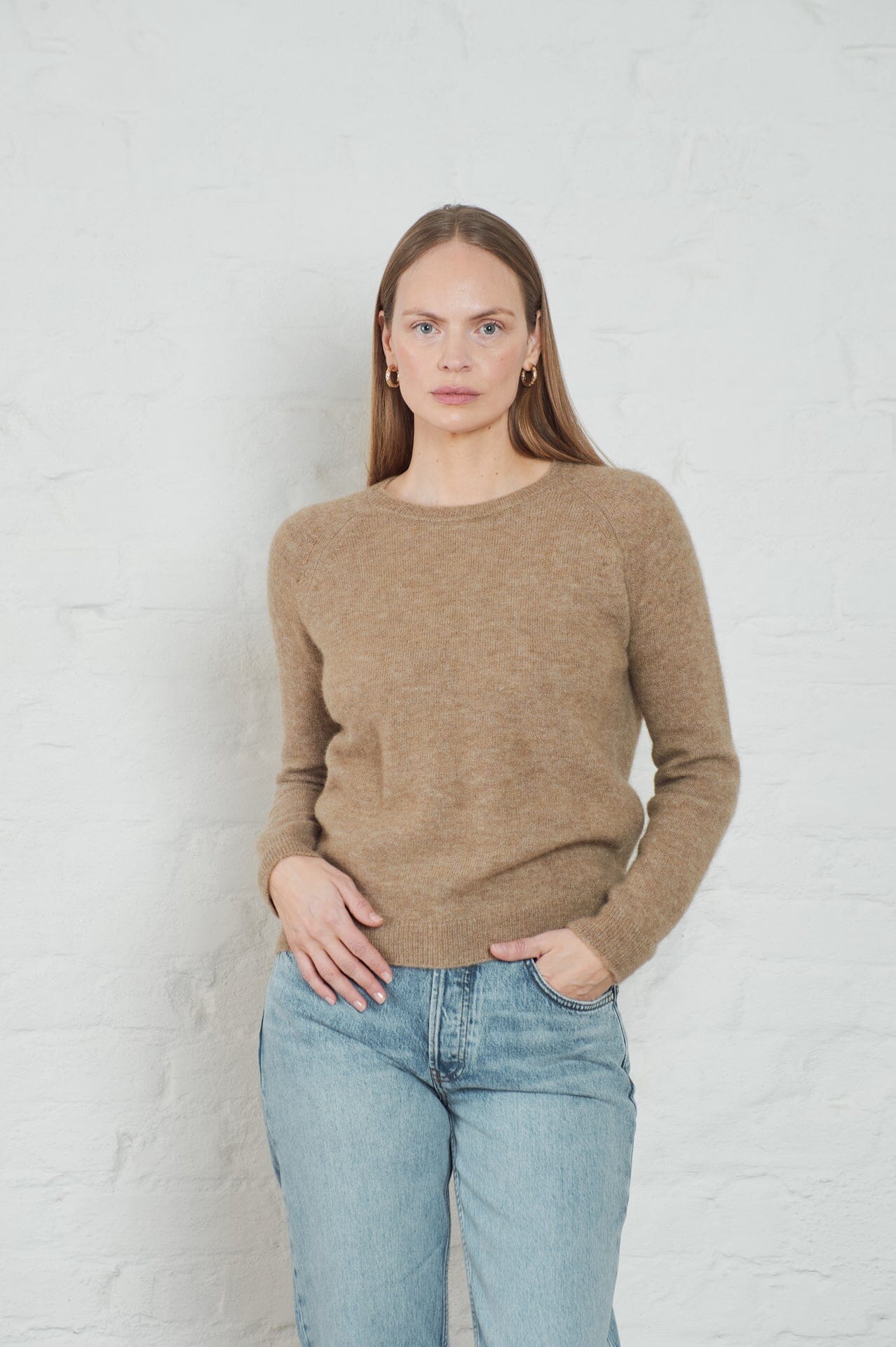ArnieSays: Fiona Summer Soft Brown Genser