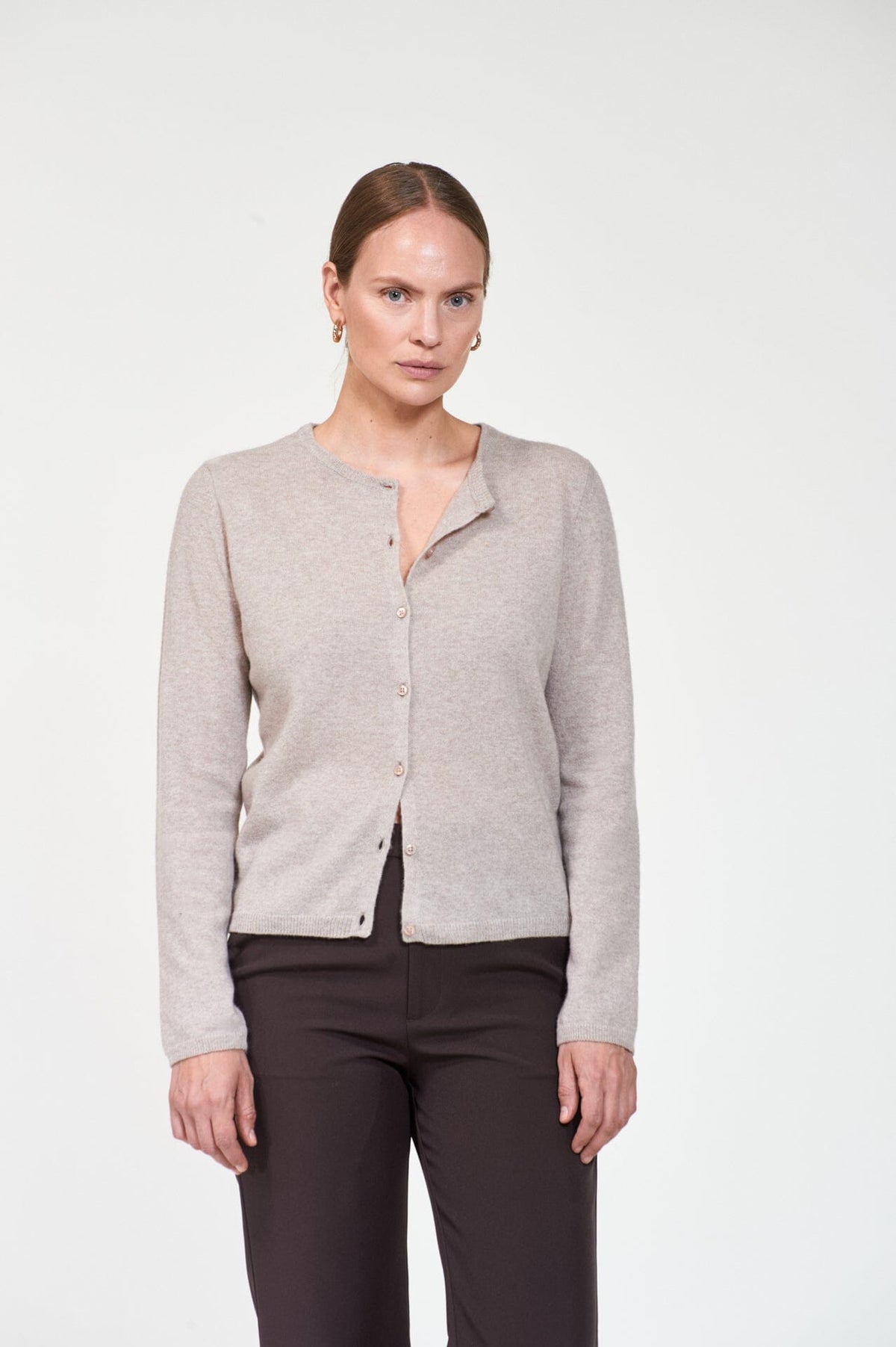 ArnieSays: CALAIS Lt Beige Melange Genser